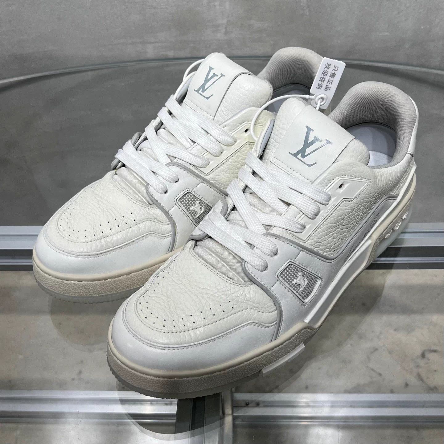 Louis Vuitton LV Trainer White Cement UK8/42 Size US 9 / EU 42 - 2 Thumbnail