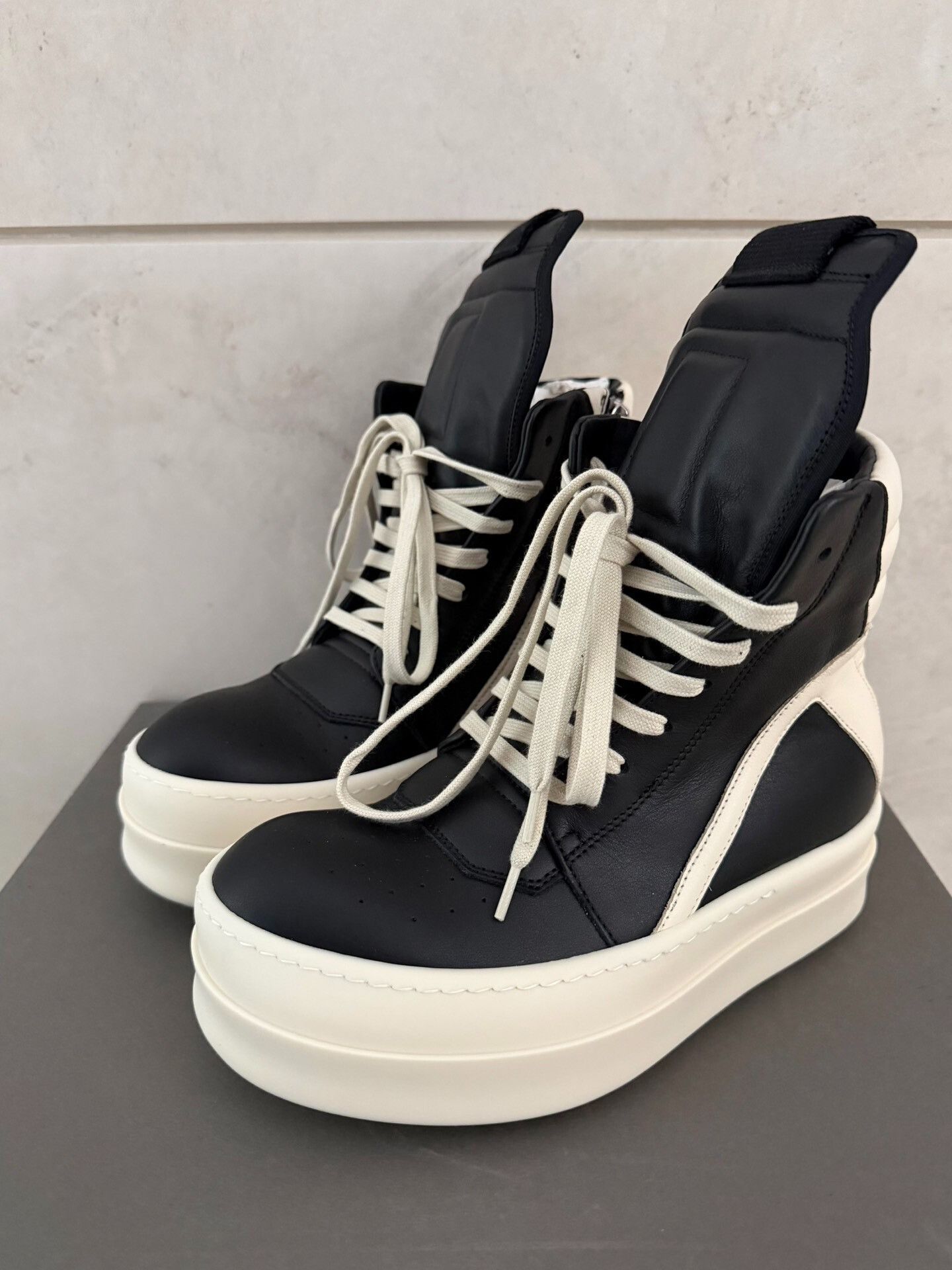 Rick Owens Rick Owens 26SS Thick Sole Inverted Triangle Size US 6 / IT 36 - 1 Thumbnail
