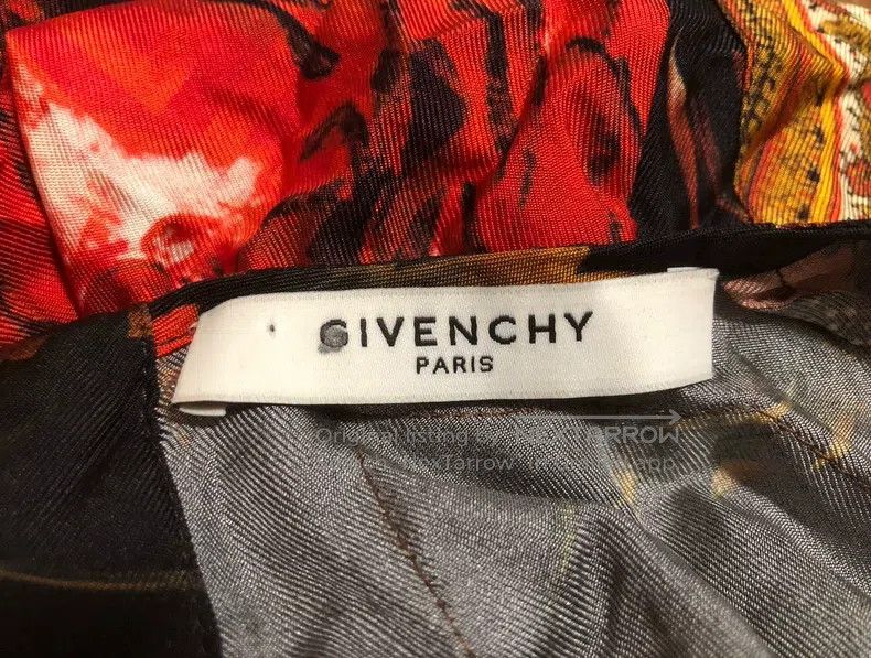 Givenchy Givenchy Silk Shirt (Women's) Size US S / EU 44-46 / 1 - 6 Thumbnail