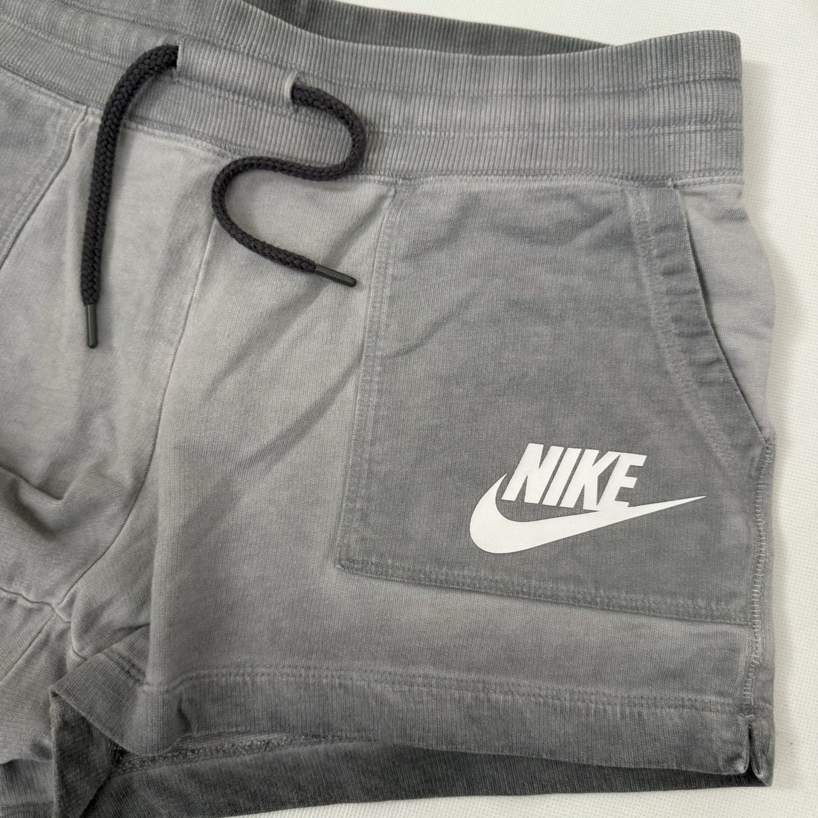 Nike Nike Sportswear Shorts Gray Solstice French Terry Casual Size 32" / US 10 / IT 46 - 5 Thumbnail