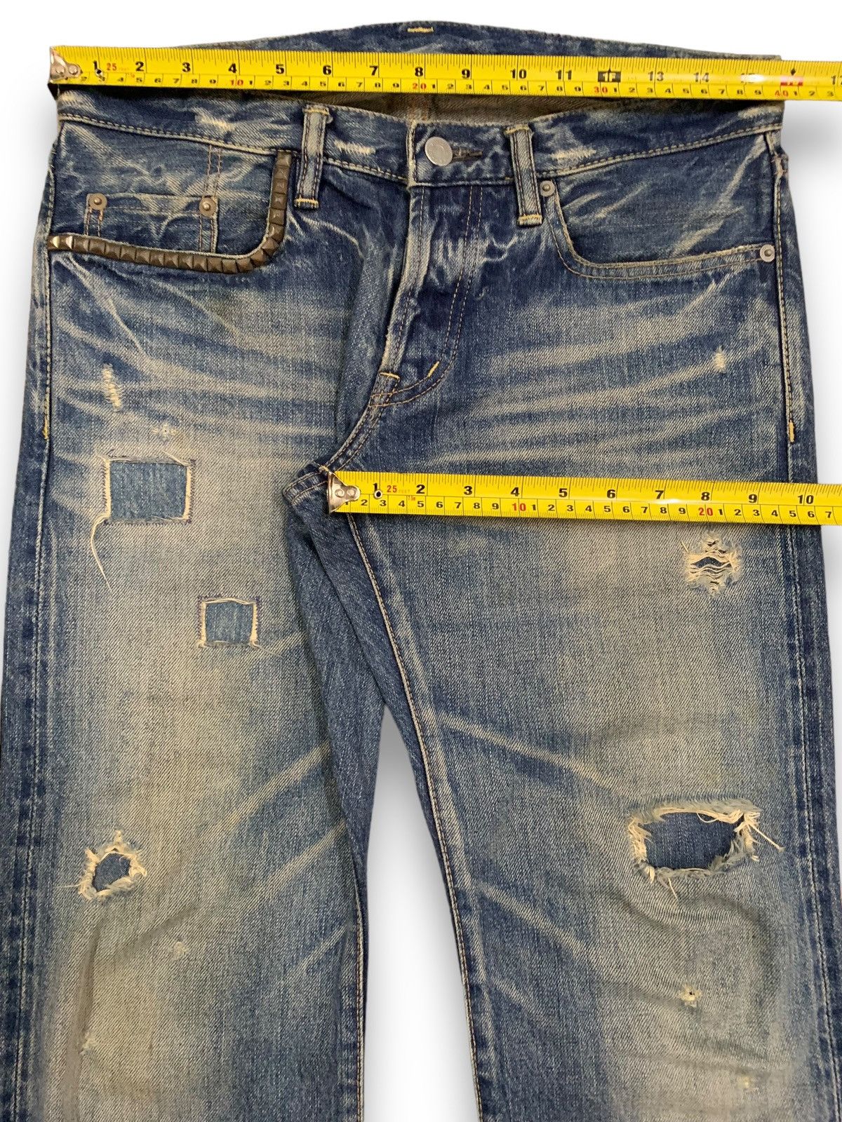 Hysteric Glamour Vintage Hysteric Glamour Selvedge Studded Distressed Jeans Size US 31 - 18 Thumbnail