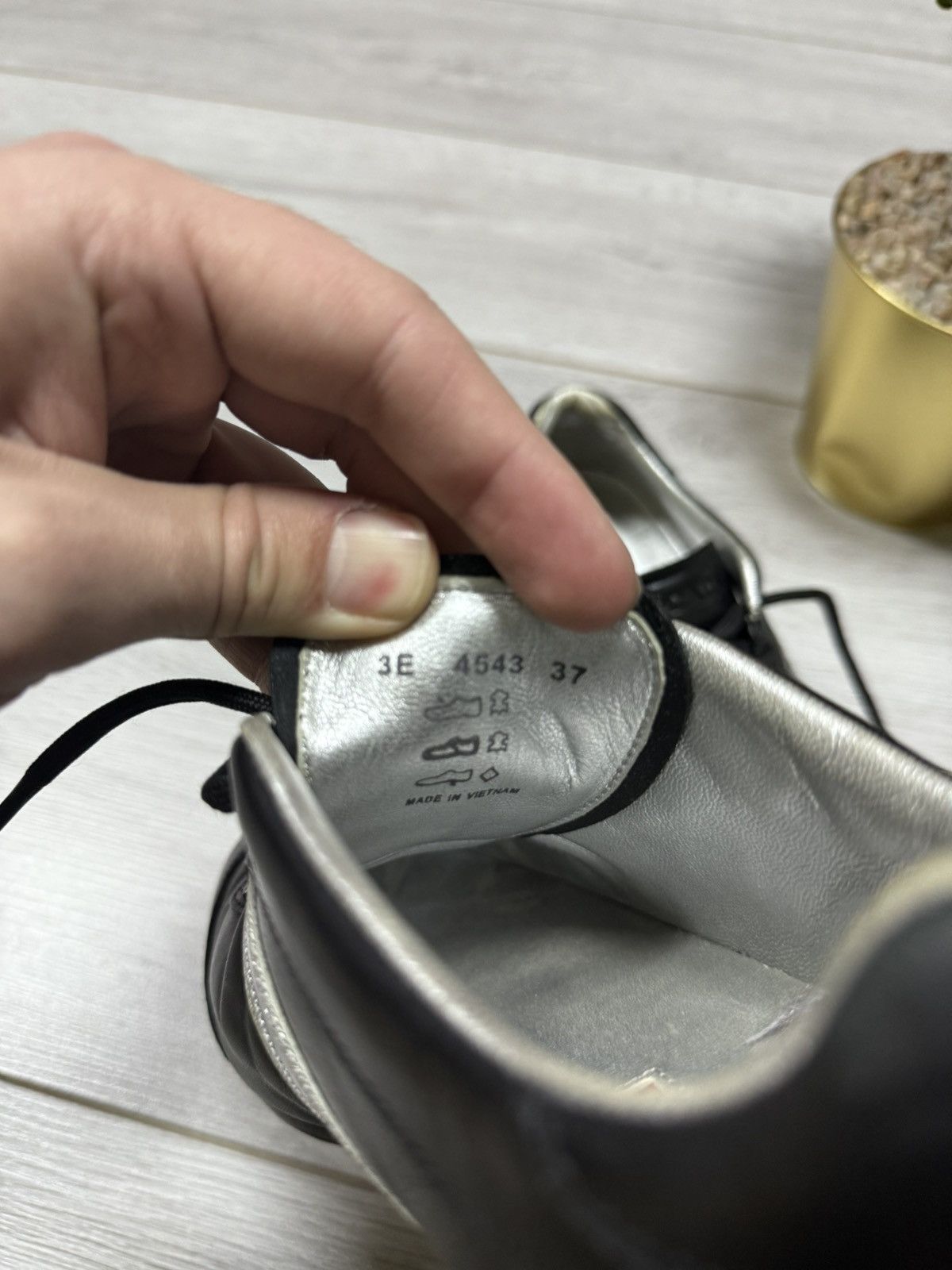 Prada Prada silver vintage leather sneakers logo Size US 7 / IT 37 - 9 Thumbnail