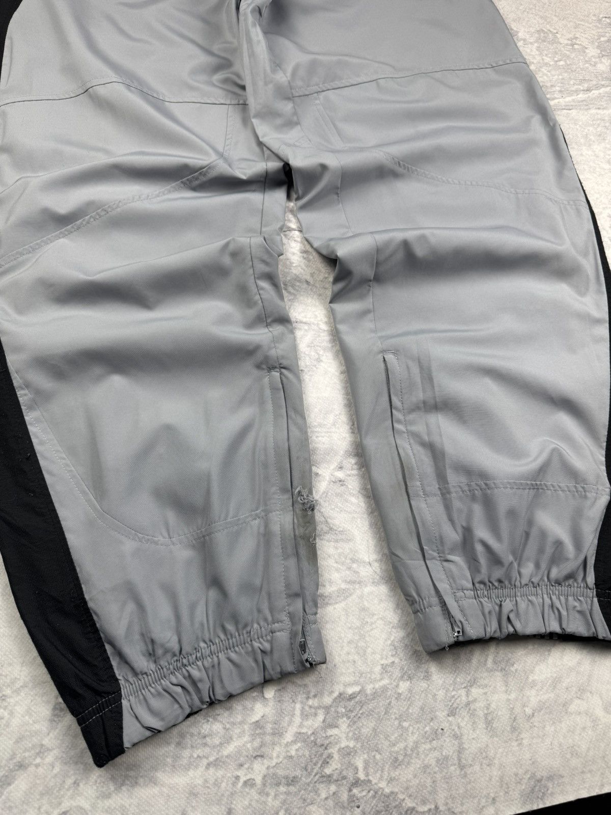 Nike × Vintage NIKE AIR MAX VINTAGE BASIC LOGO OVERSIZE BAGGY PANTS Size US 34 / EU 50 - 2 Thumbnail