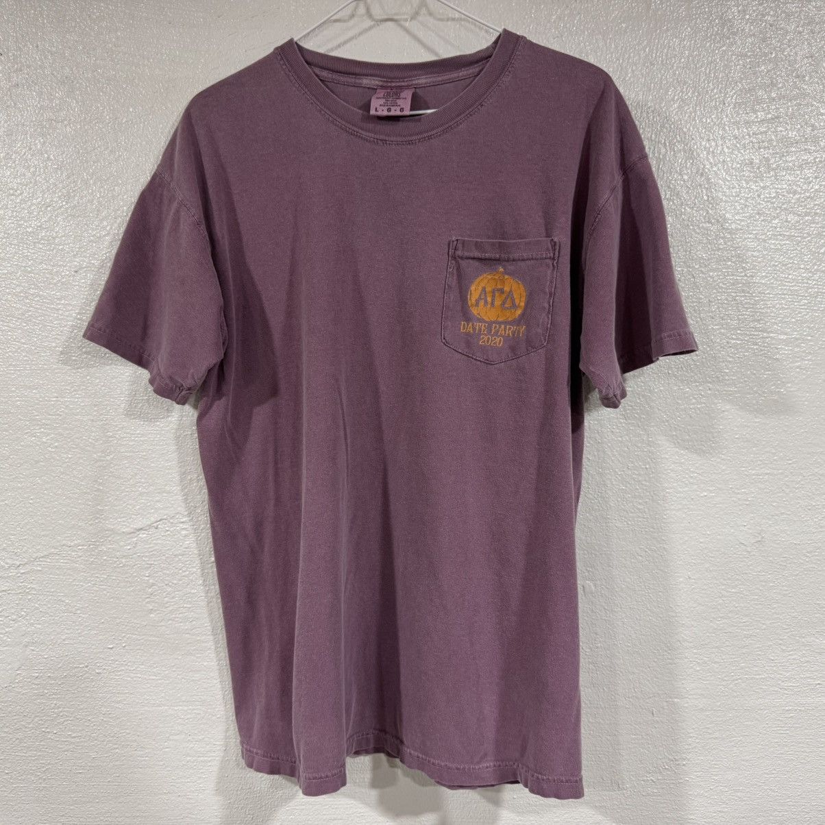 Comfort Colors Alpha Gamma Delta Fright Night Party 2020 Shirt Womens L Size L / US 10 / IT 46 - 1 Thumbnail