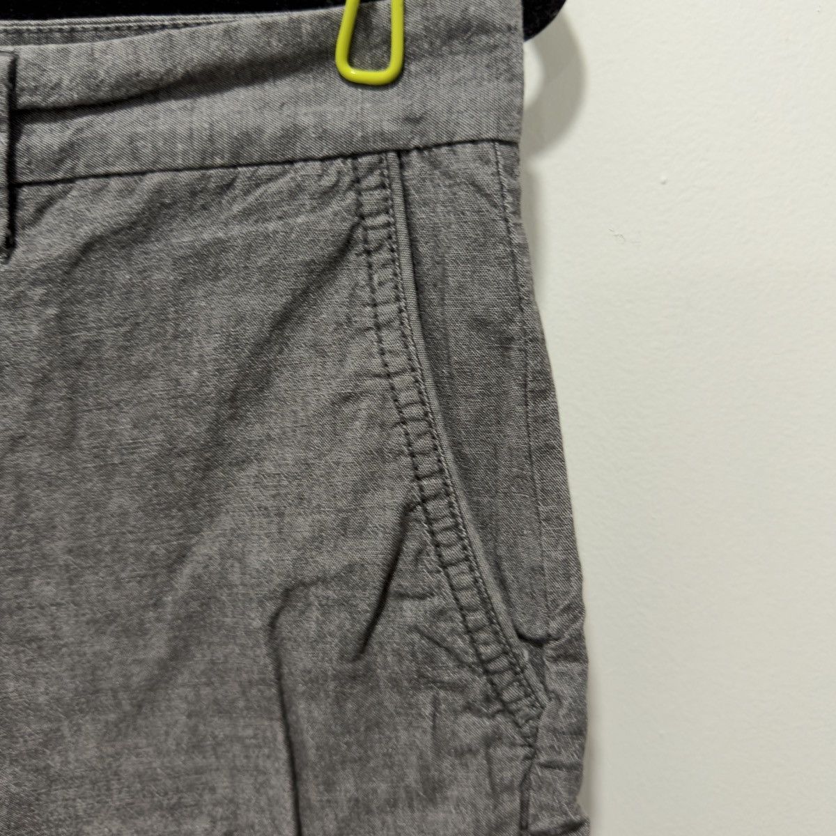 Guess Guess Size US 30 / EU 46 - 4 Thumbnail