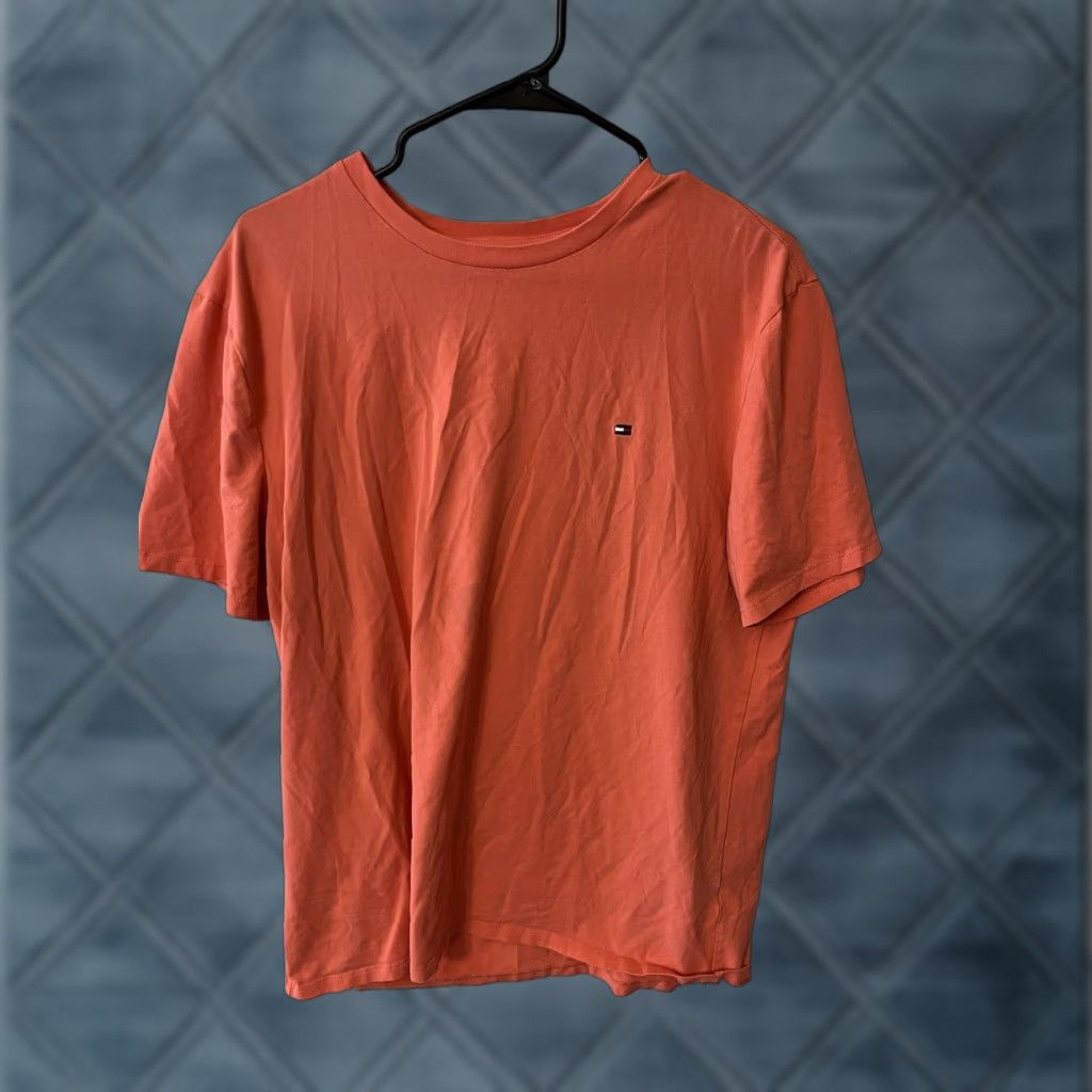 Tommy Hilfiger Tommy Hilfiger Mens T-Shirt Short Sleeve Crew Neck Solid Pink Salmon Size US L / EU 52-54 / 3 - 1 Thumbnail