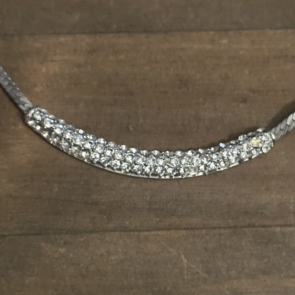 Other Silver tone curved paved rhinestone bar necklace Size ONE SIZE - 4 Thumbnail