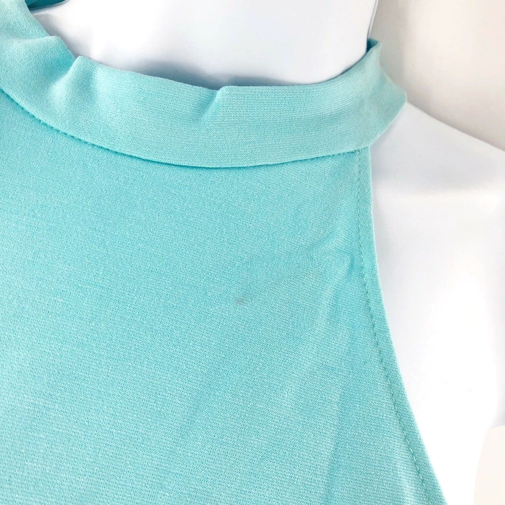 Vintage VINTAGE? No. Love...Ady Dress L Green Mock Neck Ruffle Bodycon Y2K Coquette Sleeveless Knee Length Womens Size L / US 10 / IT 46 - 4 Thumbnail