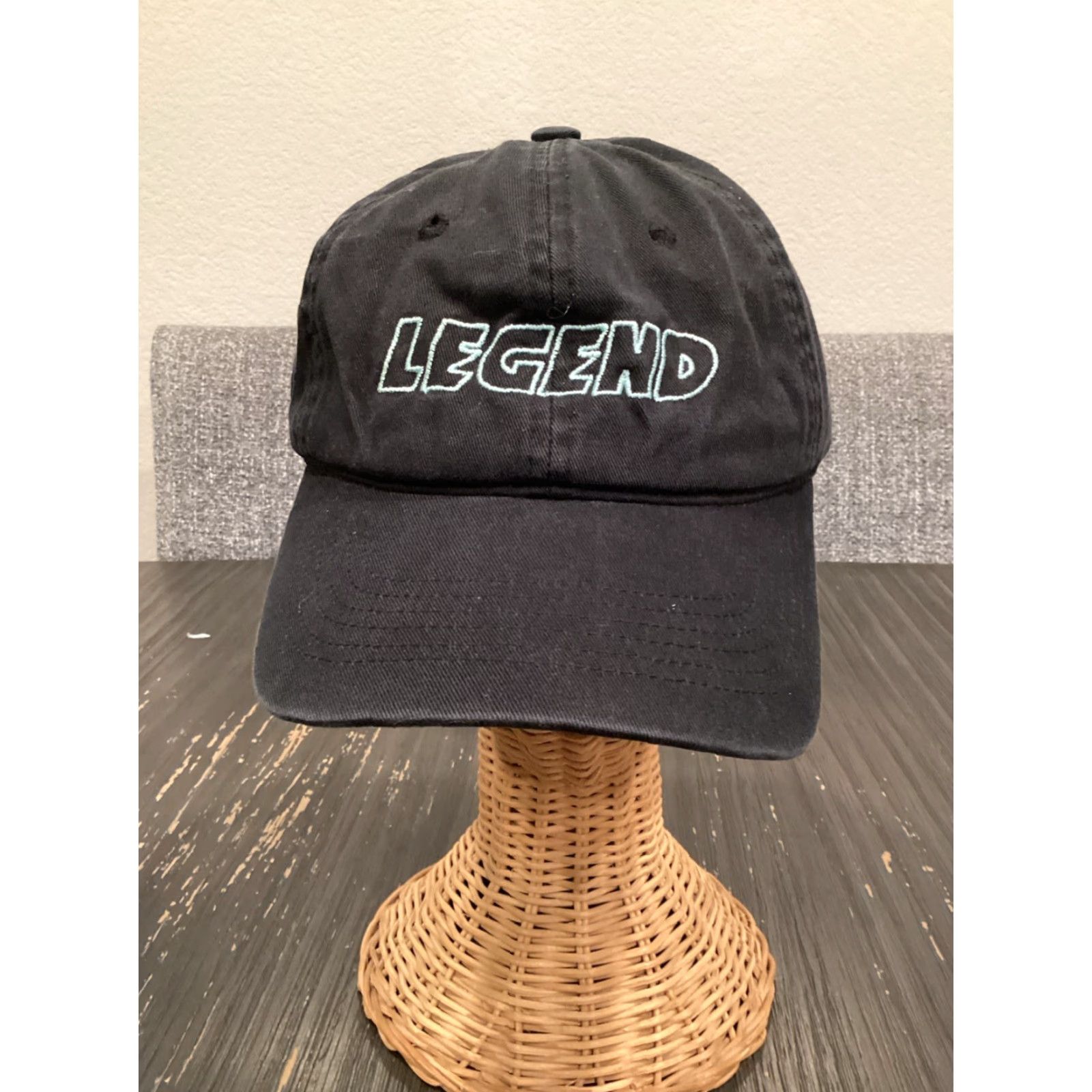 Vintage The Weeknd XO Legend Embroidered Graphic Black Baseball Cap Hat One Size Men Adjustable Cotton Canvas Hat Size ONE SIZE - 2 Thumbnail