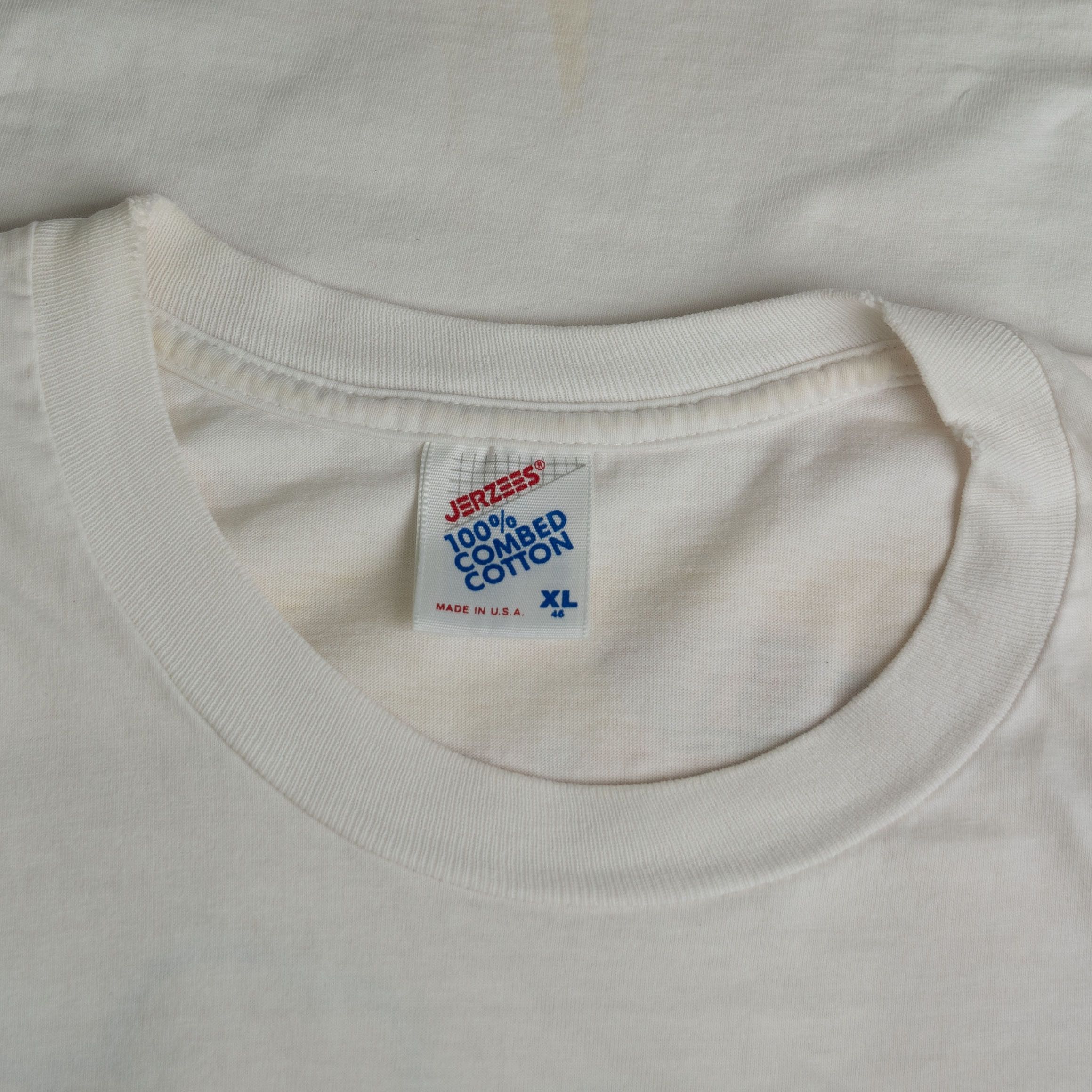 Jerzees Vintage 1995 Warner Bros Beach Tee Shirt Size US XL / EU 56 / 4 - 3 Thumbnail