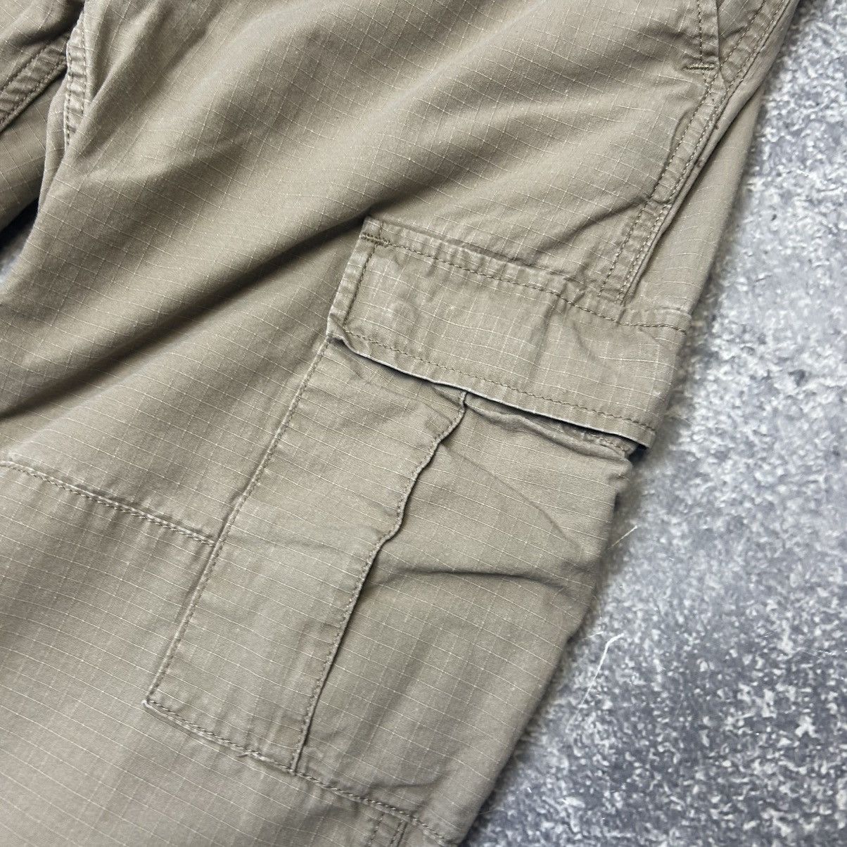 Carhartt Wip Vintage Carhartt Wip Cargo Patch y2k avantgarde pants Size US 31 - 9 Thumbnail