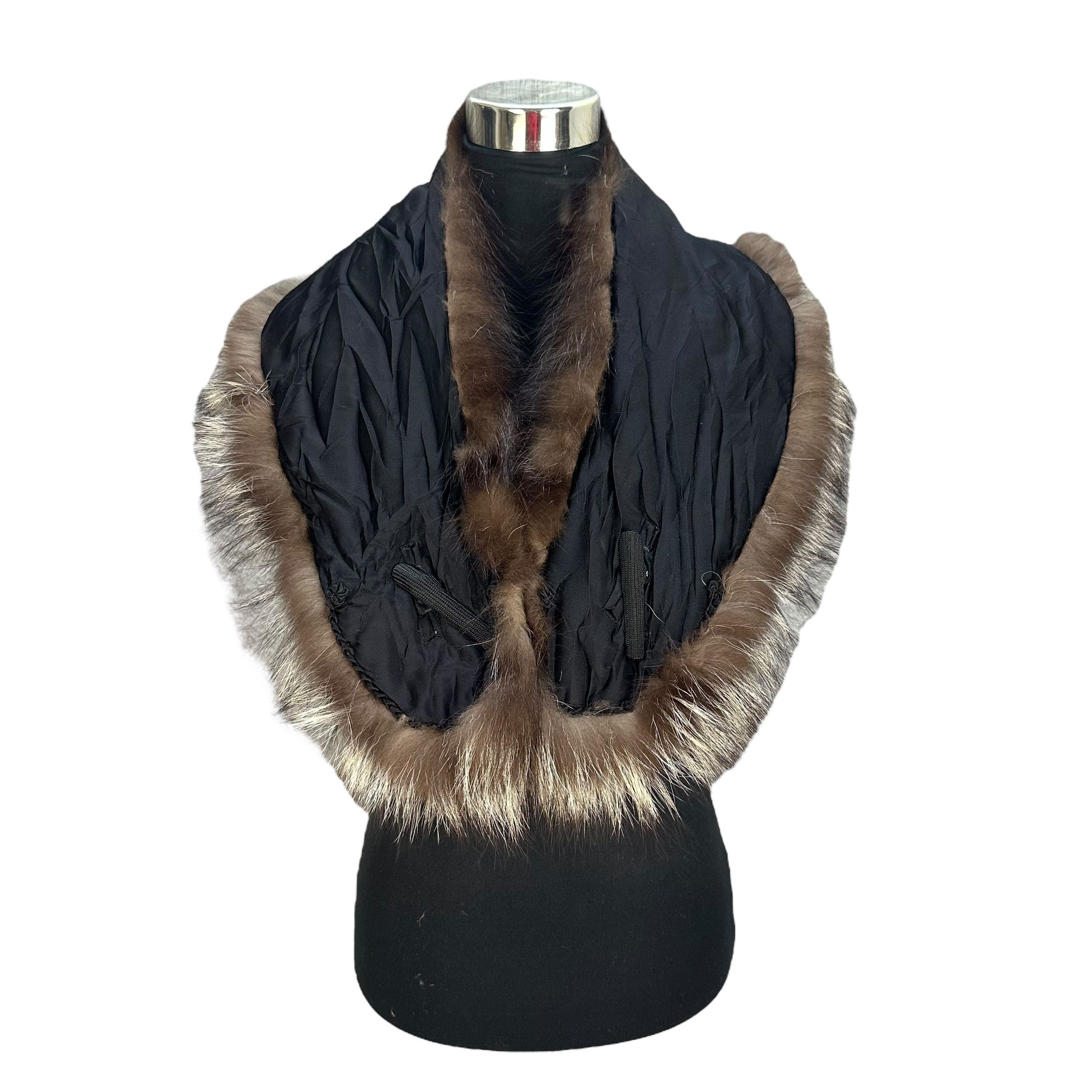 Sagafurs SAGA FOX TRIM BESATZ GARNITURE SHAWL COLLAR WRAP #8941-041 Size ONE SIZE - 9 Thumbnail