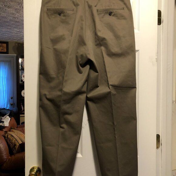 Brooks Brothers Brooks brothers men's 100%cotton casual pants size: 38/30 Size US 38 / EU 54 - 3 Thumbnail