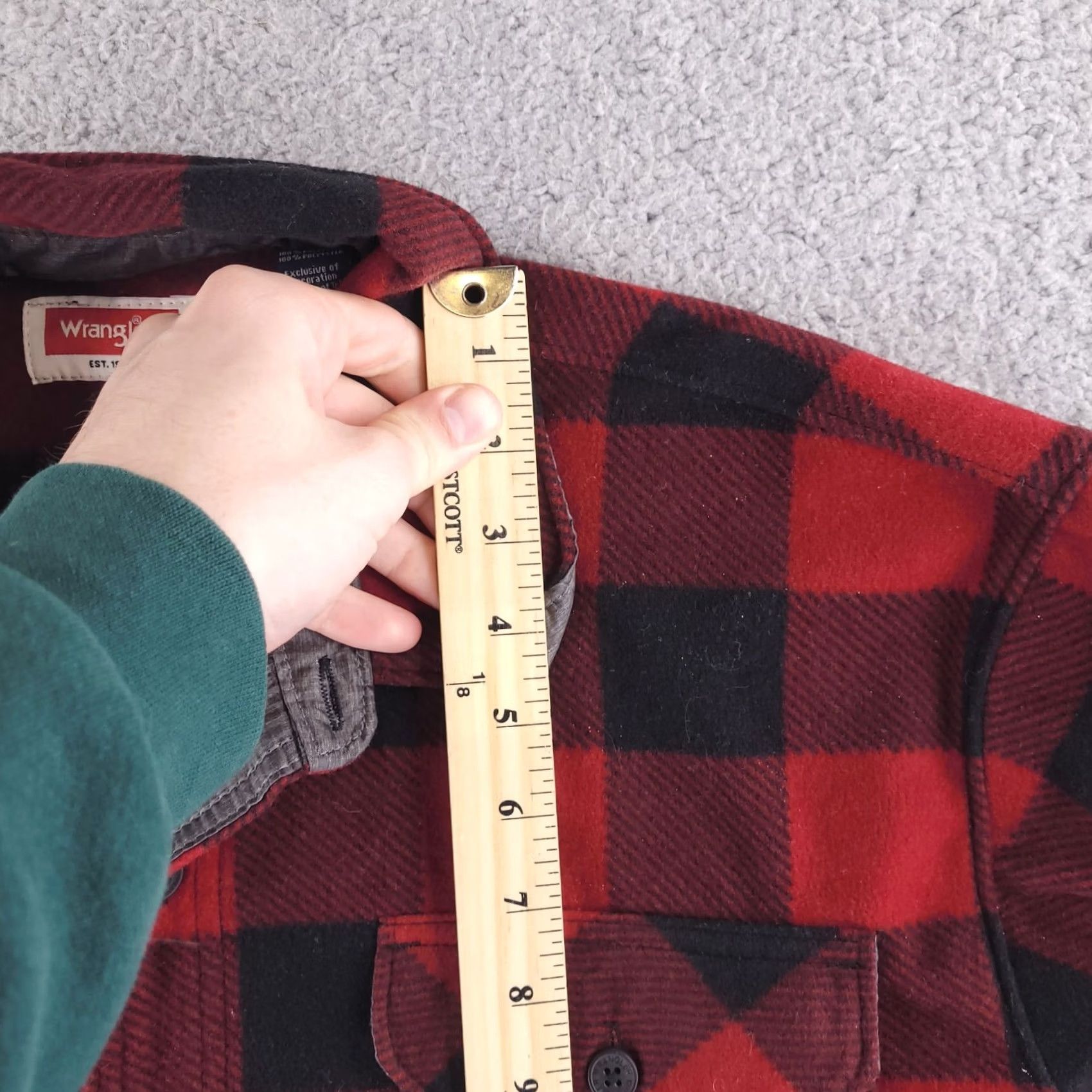 Wrangler Wrangler Shirt Mens XL Red Plaid Flannel Polyester Button-Up Long Sleeve Overshirt Size US XL / EU 56 / 4 - 6 Thumbnail