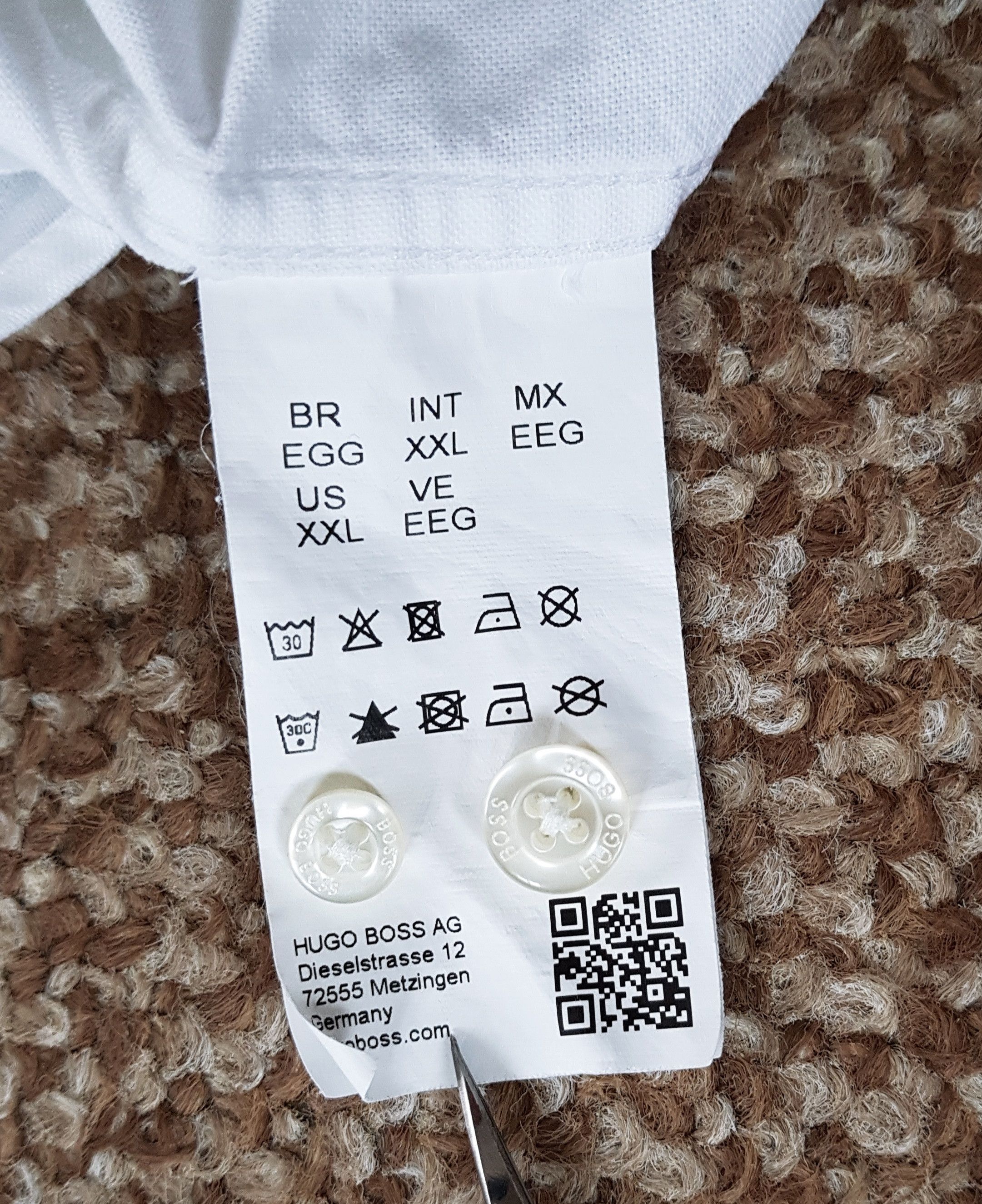Hugo Boss Hugo Boss Button Down Cotton Long Sleeve White Shirt sz XXL Size US XXL / EU 58 / 5 - 9 Thumbnail