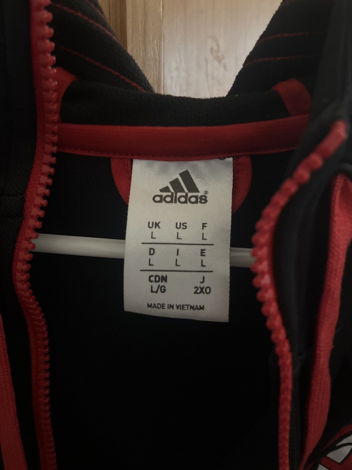 Adidas Adidas AC Milan Full Zip Hoodie/Jacket Size US L / EU 52-54 / 3 - 4 Thumbnail