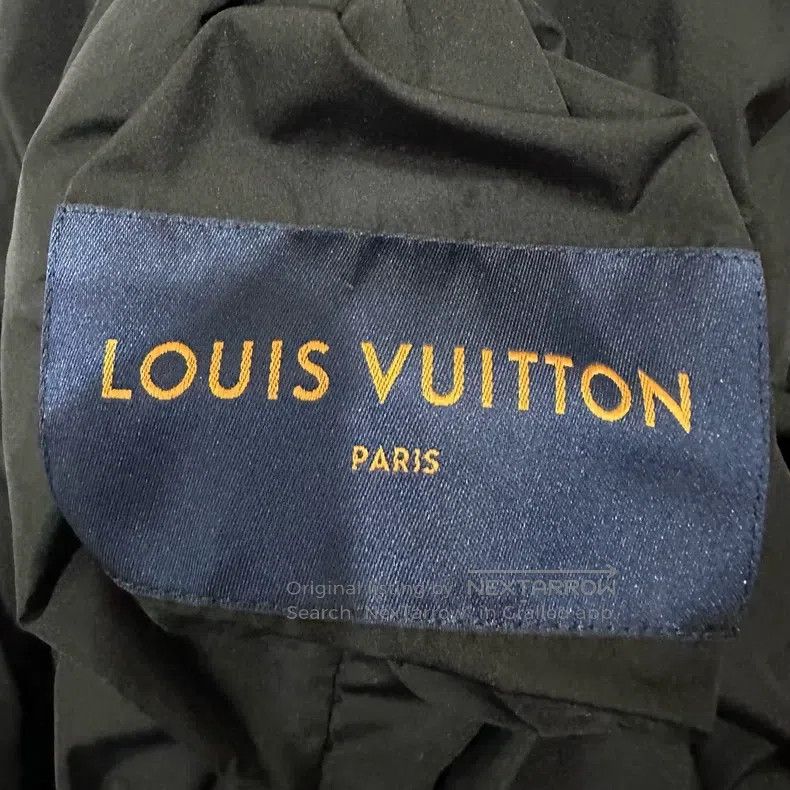 Louis Vuitton Louis Vuitton Three-flower full-print double-sided zipper Size US M / EU 48-50 / 2 - 3 Thumbnail