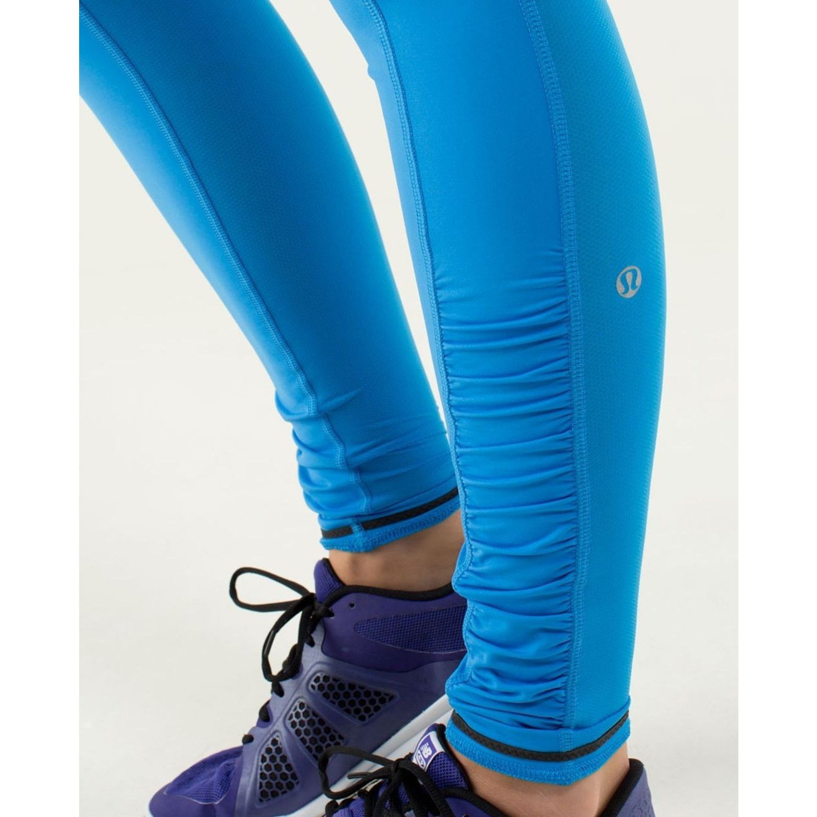 Lululemon Lululemon Speed Tight Luxtreme Cornflower Legging Ruched Run Size 32" / US 10 / IT 46 - 8 Thumbnail