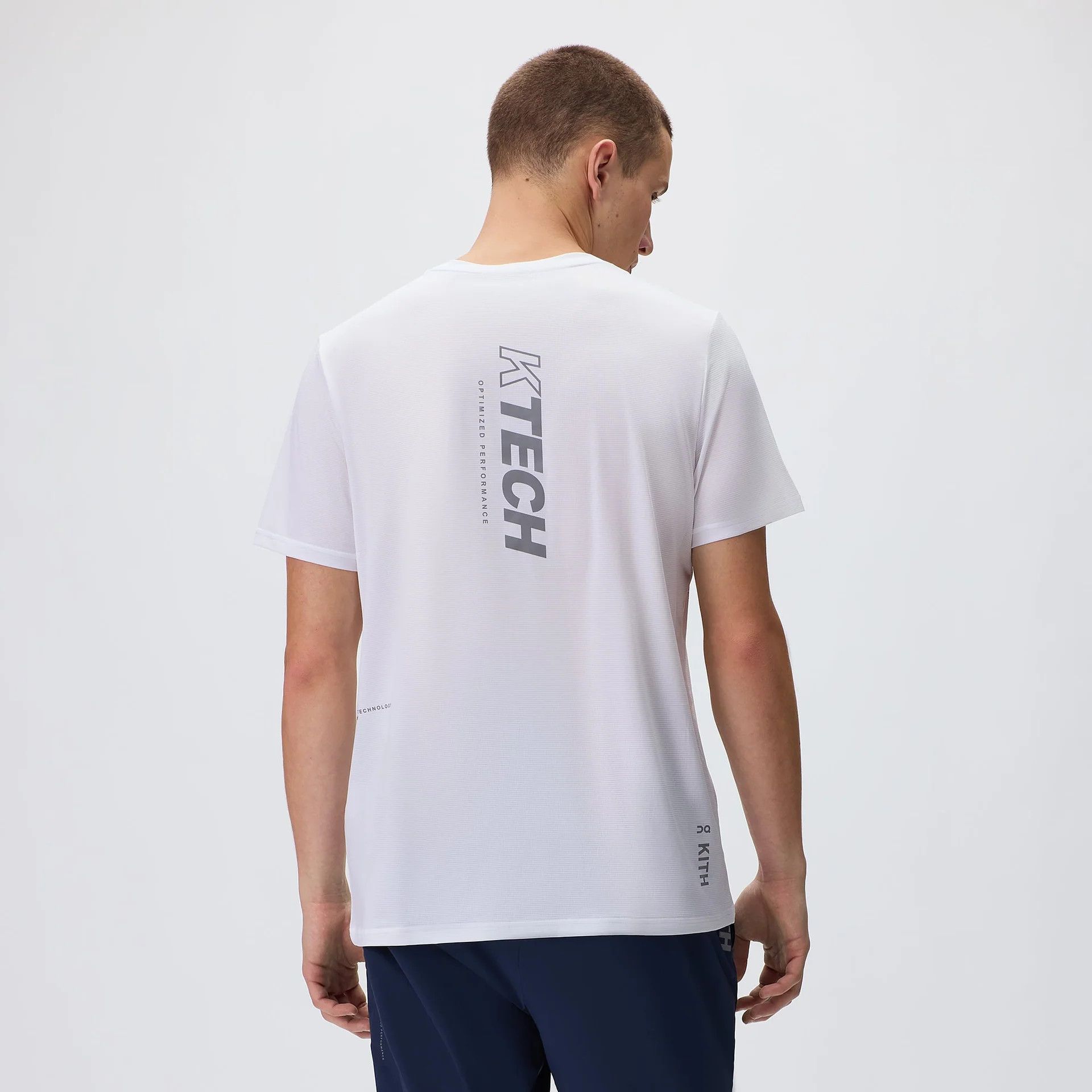 Kith × On Kith for On Core Tee Size US S / EU 44-46 / 1 - 9 Thumbnail