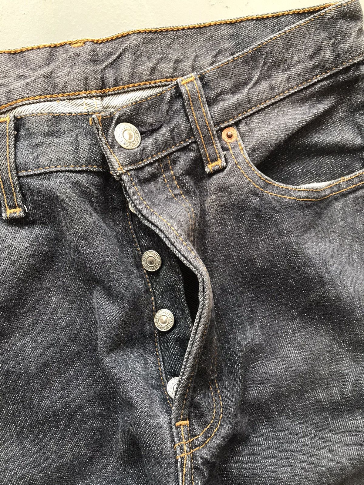 Levi's × Vintage Vintage Levi’s 501 straight fit denim Size US 28 / EU 44 - 5 Thumbnail