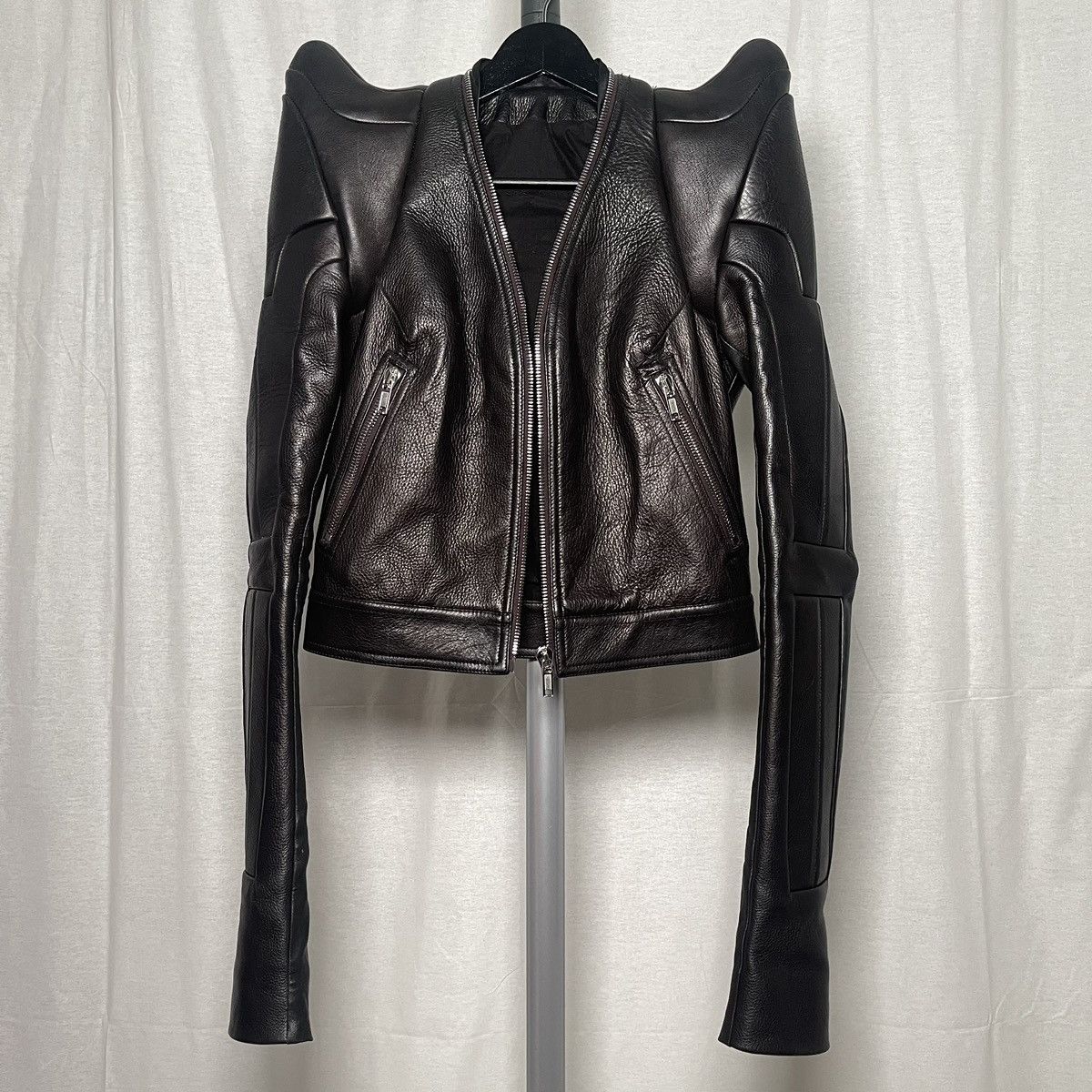 Rick Owens Rick Owens FW20 1:1 SAMPLE Cropped Klaus Tec Leather Jacket |  Grailed