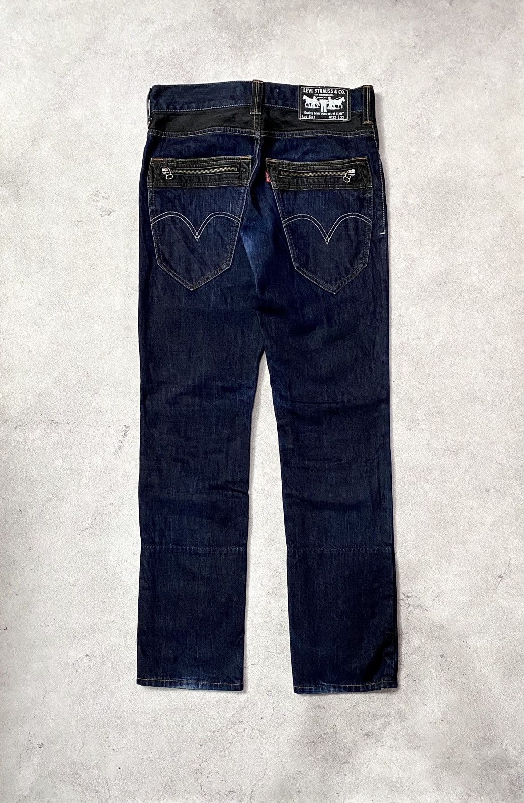 Levi's Vintage 00s Levis 511 Japan Zip Pocket Indigo Denim Size US 32 / EU 48 - 1 Thumbnail