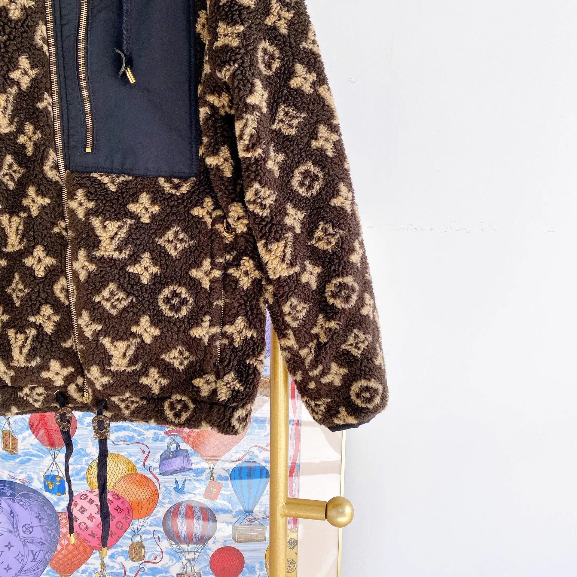 Louis Vuitton Louis Vuitton color blocked monogram teddy jacket 34 Size XS / US 0-2 / IT 36-38 - 6 Thumbnail