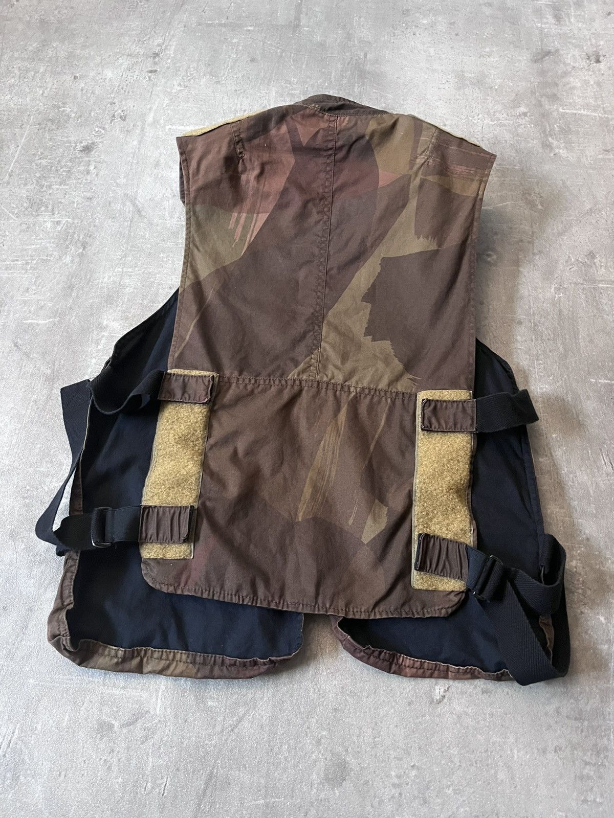 Dries Van Noten Dries Van Noten camo cargo vest sample Size US S / EU 44-46 / 1 - 8 Thumbnail