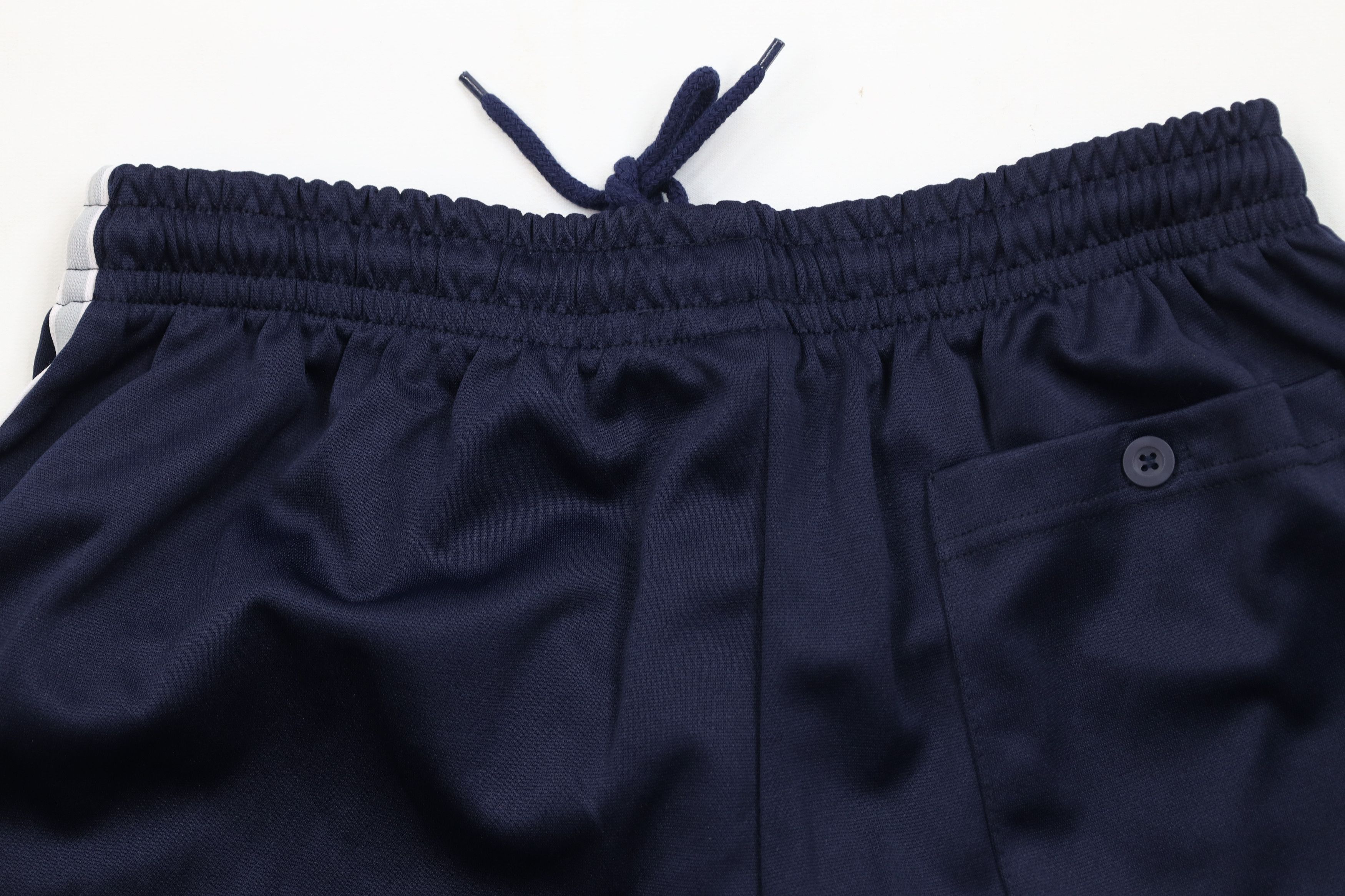Vintage Deadstock Vintage 90s Y2K Streetwear Script Detroit Shorts Size US 36 / EU 52 - 9 Thumbnail