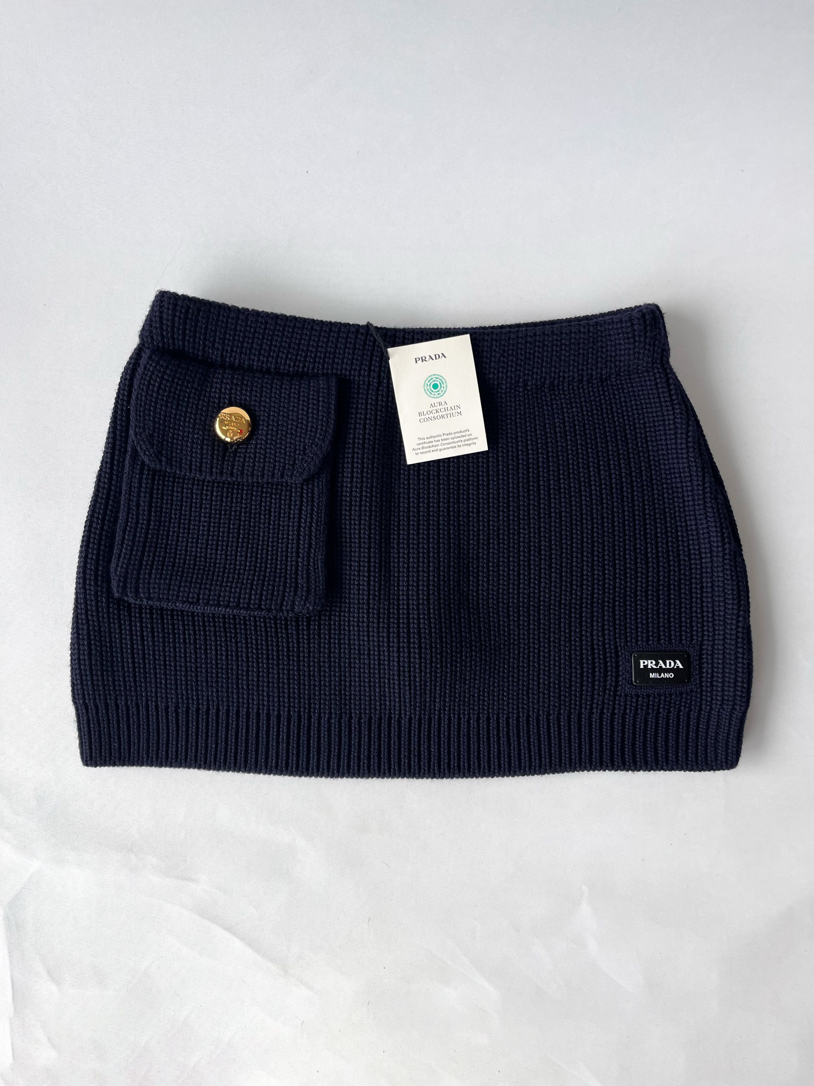 Prada Prada Wool Flap Pocket Mini Skirt Size 27" / US 4 / IT 40 - 3 Thumbnail