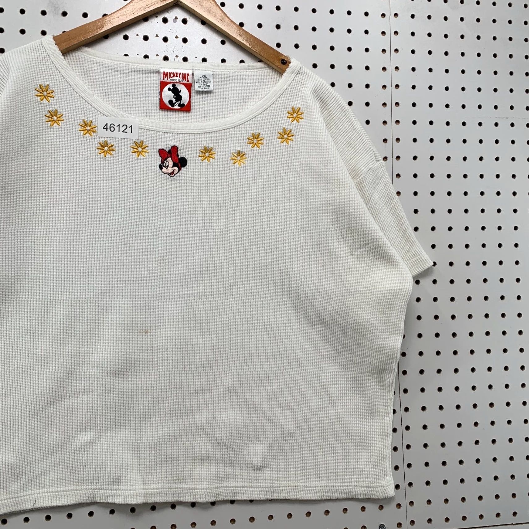 Vintage VINTAGE Mickey Inc Top Womens L/XL White Minnie Mouse Embroidered Thermal Knit T-Shirt Casual Womens Size L / US 10 / IT 46 - 3 Thumbnail