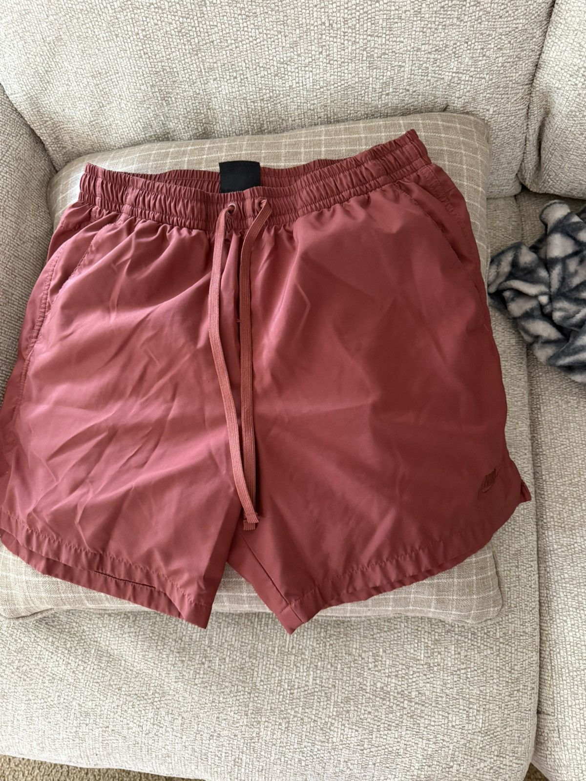 Nike Nike Sportswear Volley Shorts Size US 32 / EU 48 - 1 Thumbnail