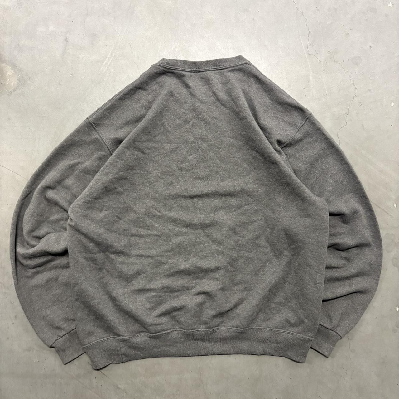 Vintage Crazy Vintage Y2K/2000s Blank Streetwear Essential Grey Sweatshirt! Size US L / EU 52-54 / 3 - 2 Thumbnail