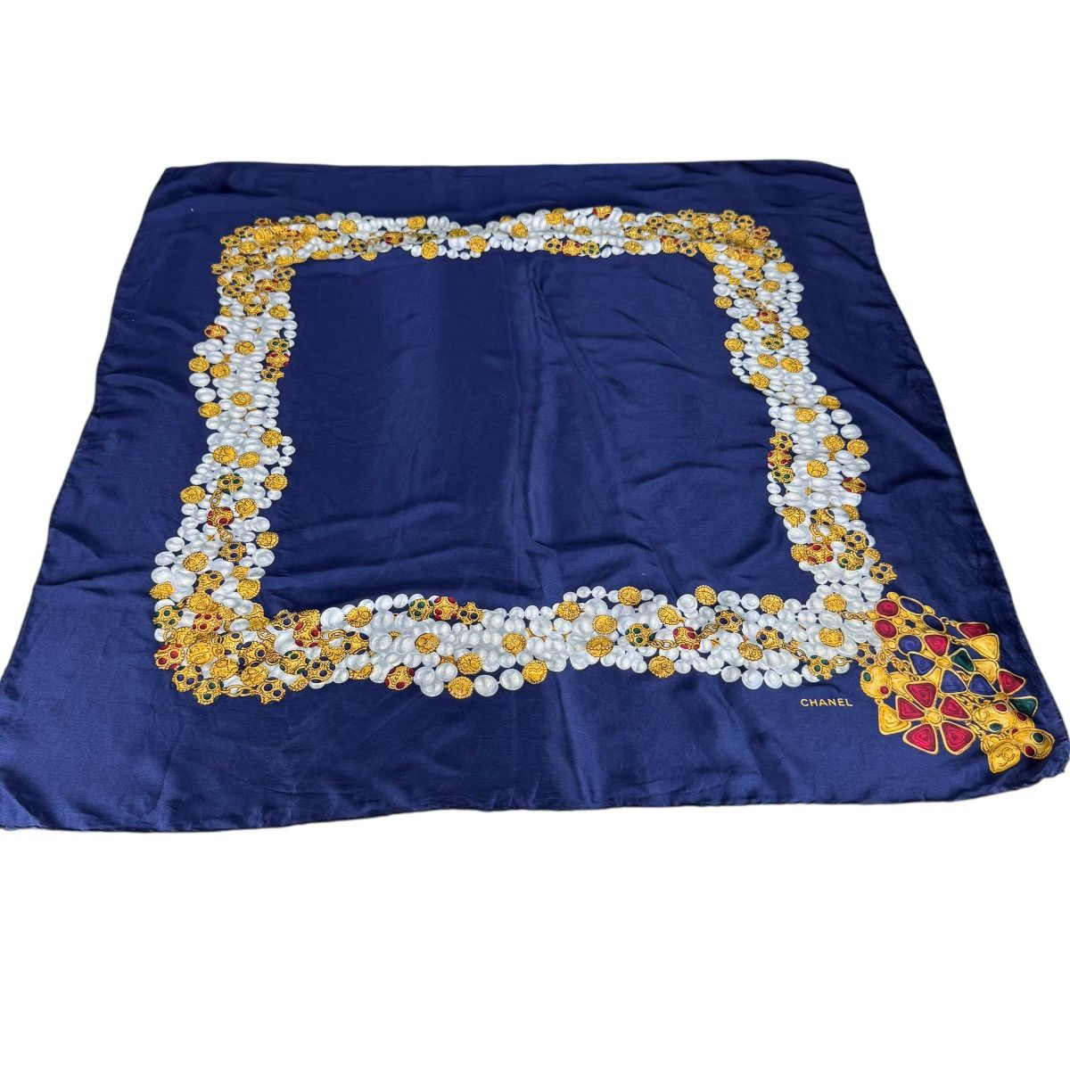 Chanel 🔥CHANEL JEWEL SCARF Size ONE SIZE - 4 Thumbnail