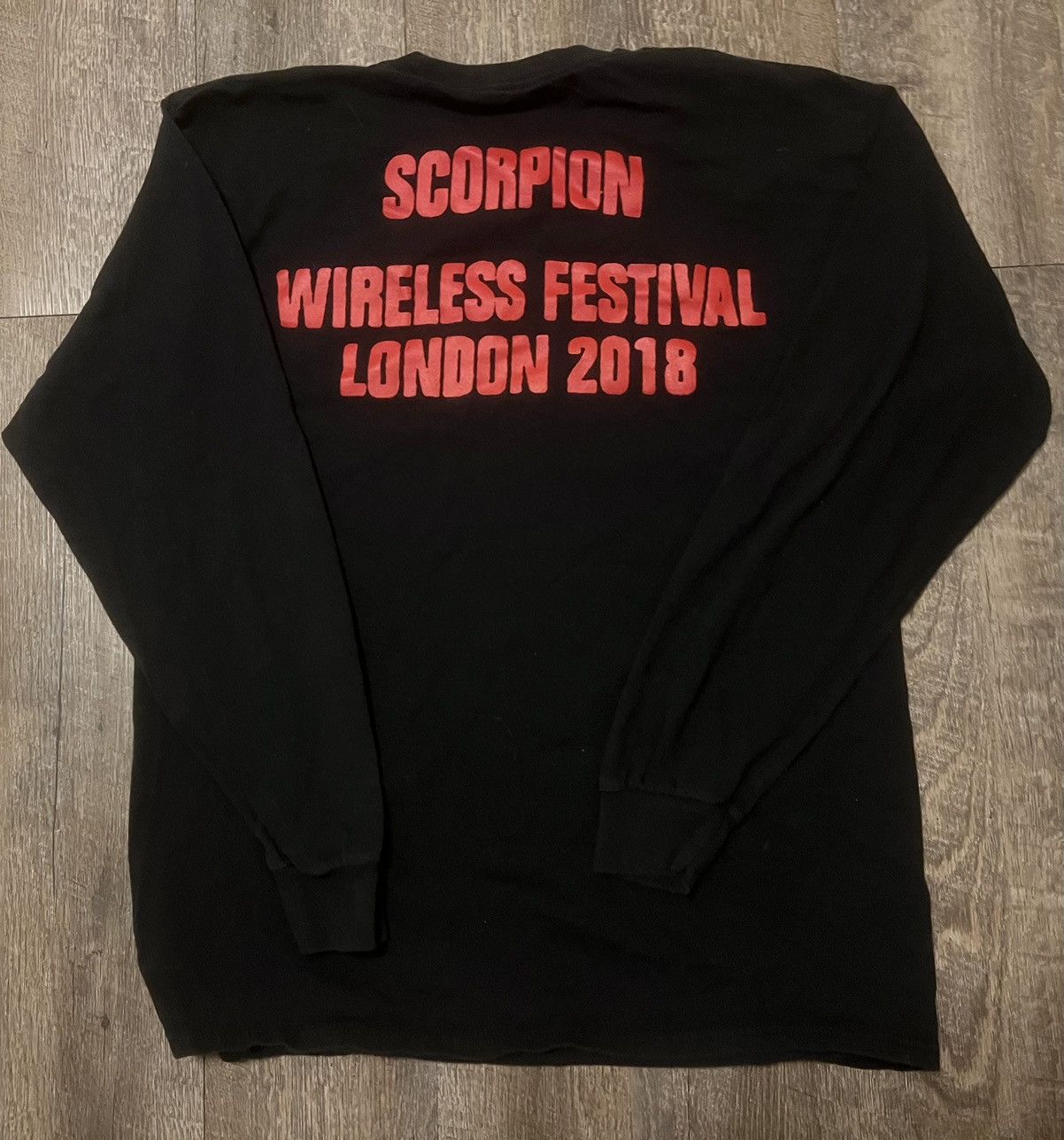 Drake Drake Scorpion London Wireless Festival Long Sleeve Shirt Size US L / EU 52-54 / 3 - 2 Thumbnail