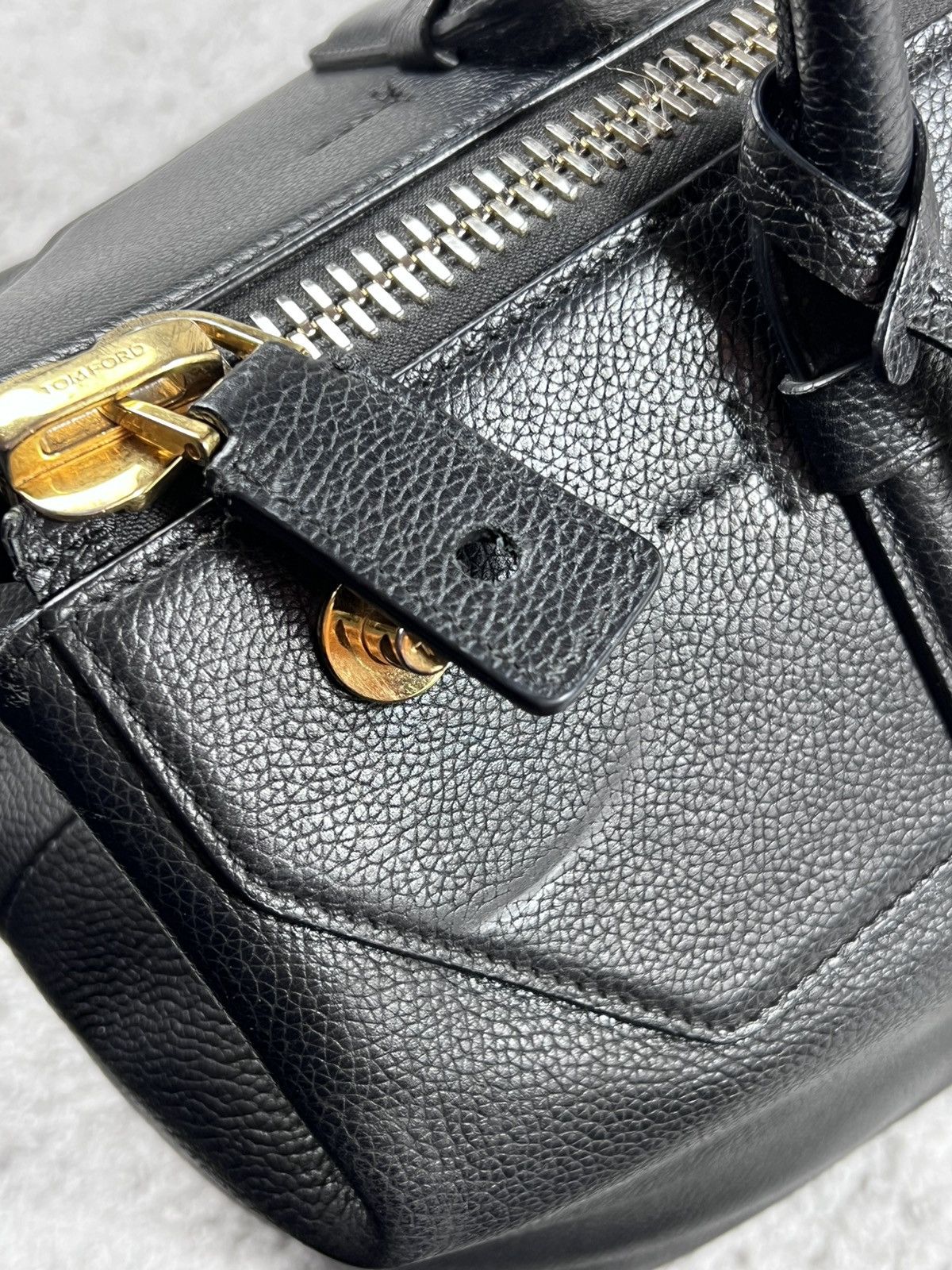 Tom Ford Tom Ford Padlock Black Leather Bag Size ONE SIZE - 20 Thumbnail