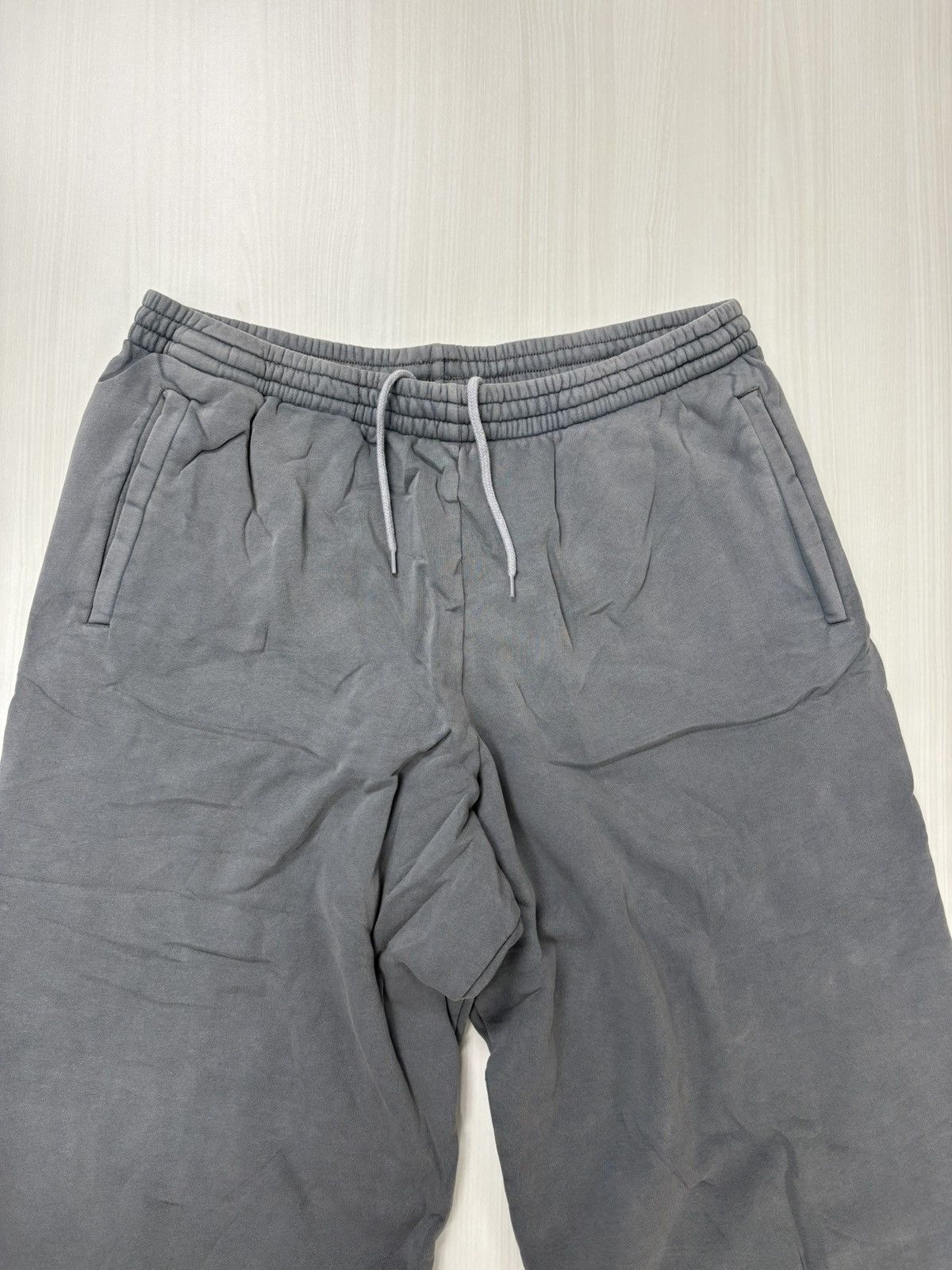 Balenciaga × Kanye West × Yeezy YZY x GAP Poetic Grey Sweatpants XL Size US 34 / EU 50 - 2 Thumbnail