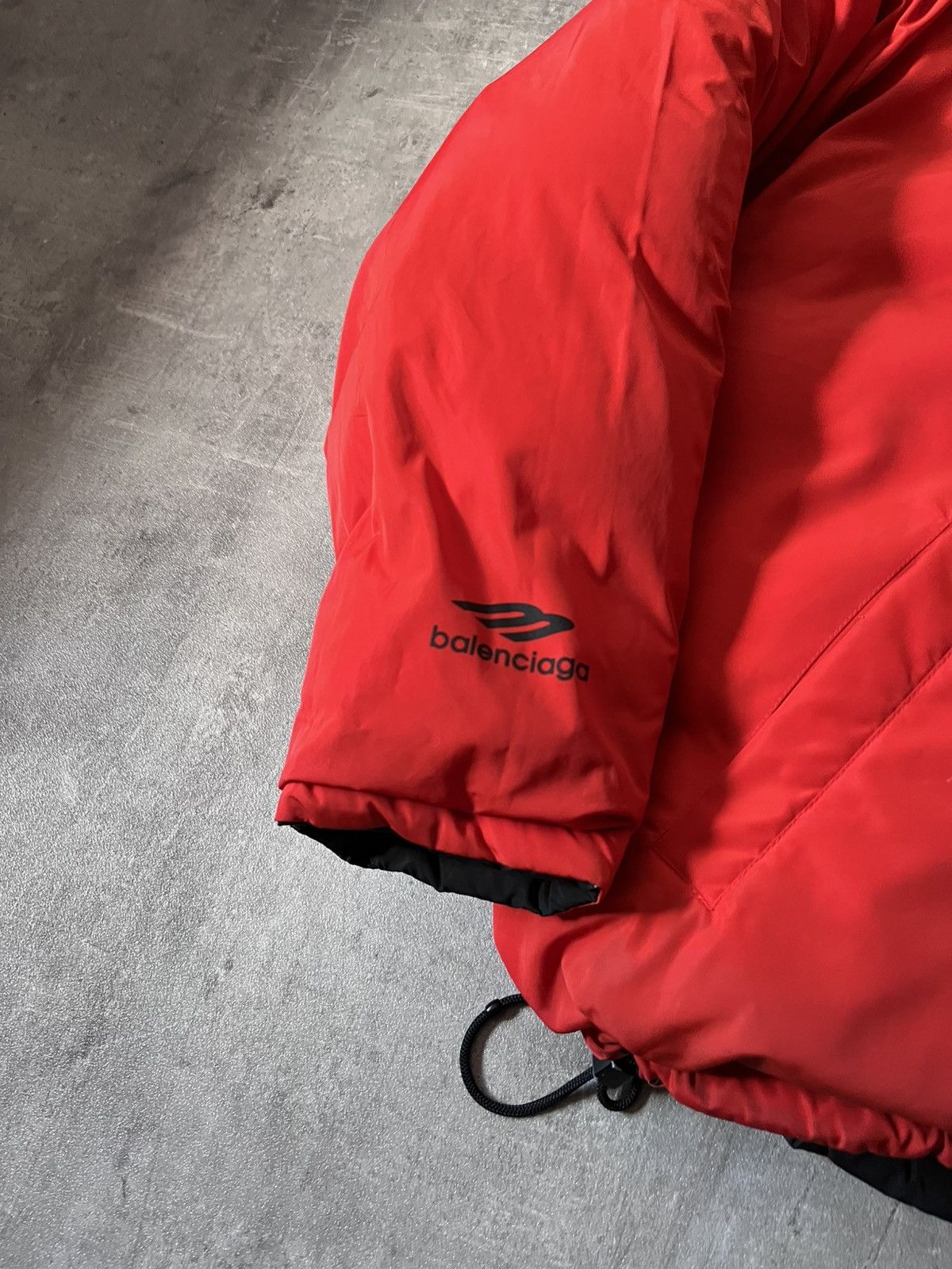 Balenciaga Balenciaga S/S 24 reversible bomber puffer jacket Size US L / EU 52-54 / 3 - 11 Thumbnail
