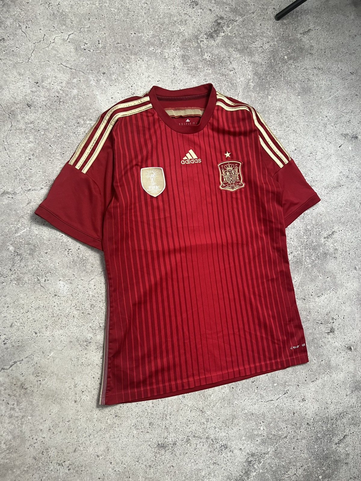 Adidas Spain adidas soccer jersey 2014 Size US M / EU 48-50 / 2 - 4 Thumbnail
