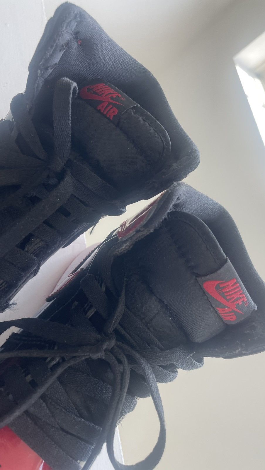 Jordan Brand Jordan 1 Patent Leather Bred Size US 7 / EU 40 - 13 Thumbnail