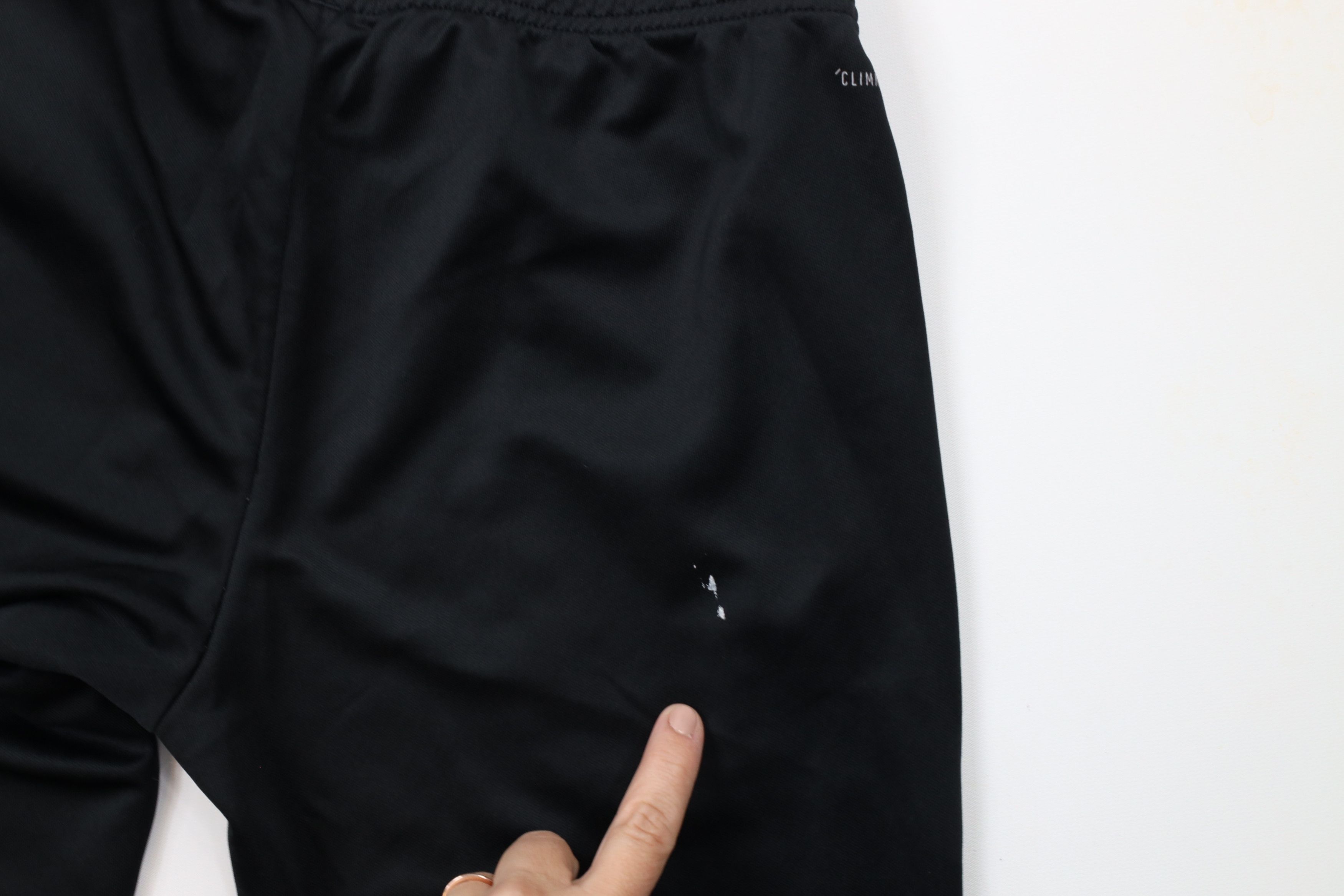 Adidas × Vintage Vintage Adidas Tapered Leg Warm Up Soccer Pants Black Size US 34 / EU 50 - 14 Thumbnail