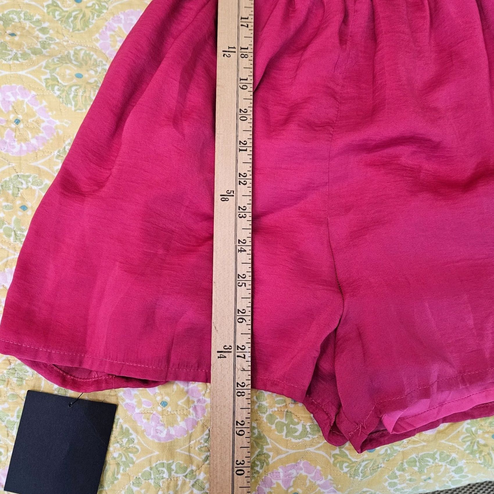 Lulus LULUS Romper Women’s Pink Balloon Sleeve Short Size S Casual Bohemian Colorful Wide-Leg Size 28" / US 6 / IT 42 - 4 Thumbnail
