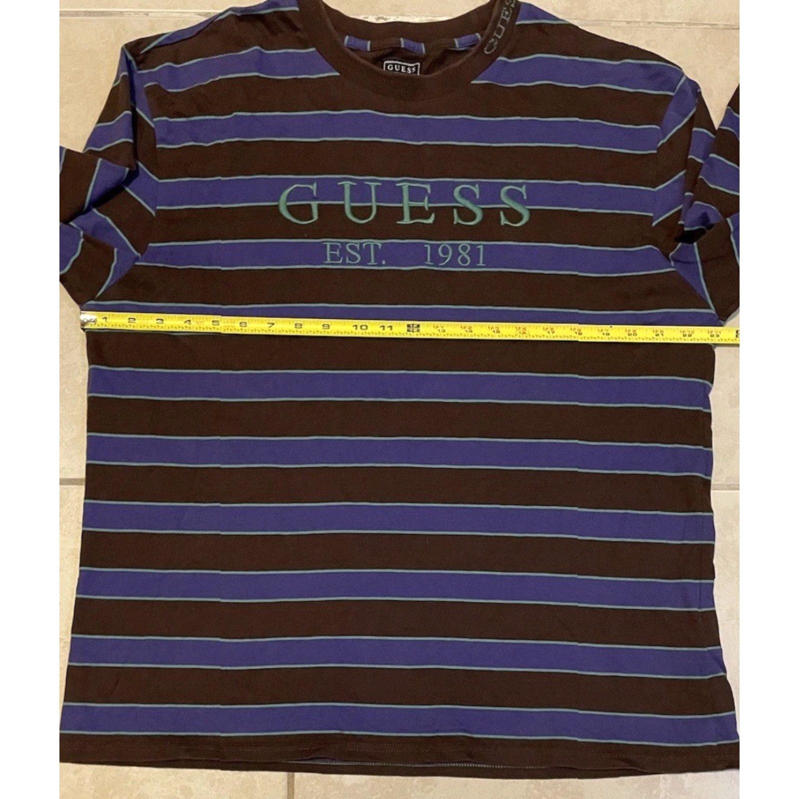 Guess VINTAGE GUESS Jeans Striped Spellout Shirt L Blue Graphic Tee 90s Y2K Hip Hop Grunge Beach Surf Skate Boardriding Mens Size US L / EU 52-54 / 3 - 6 Thumbnail
