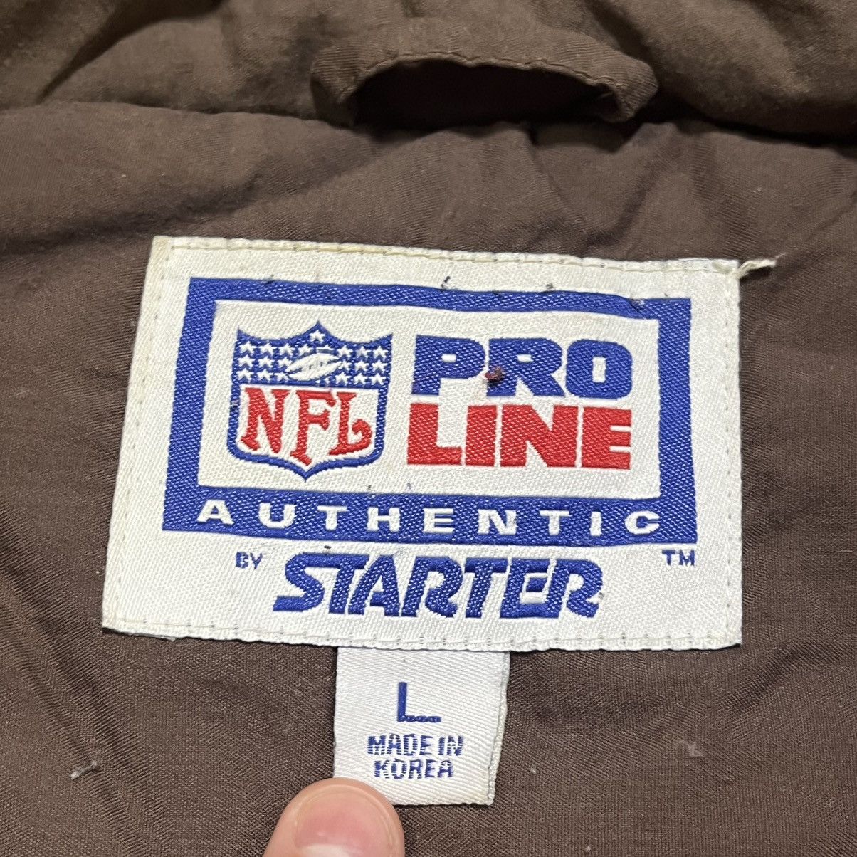 Starter VINTAGE 90s CLEVELAND BROWNS STARTER NFL PUFFER JACKET Size US L / EU 52-54 / 3 - 9 Thumbnail