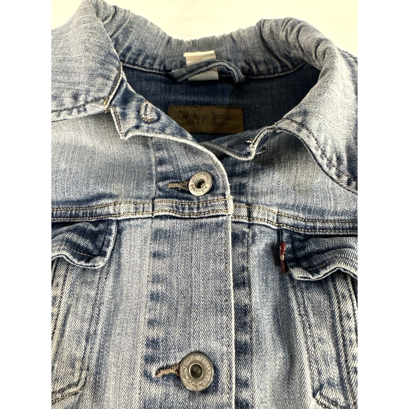 Levi's Levi’s Trucker Jacket Womens XL Blue Denim Button Front Classic Fit Size XL / US 12-14 / IT 48-50 - 5 Thumbnail