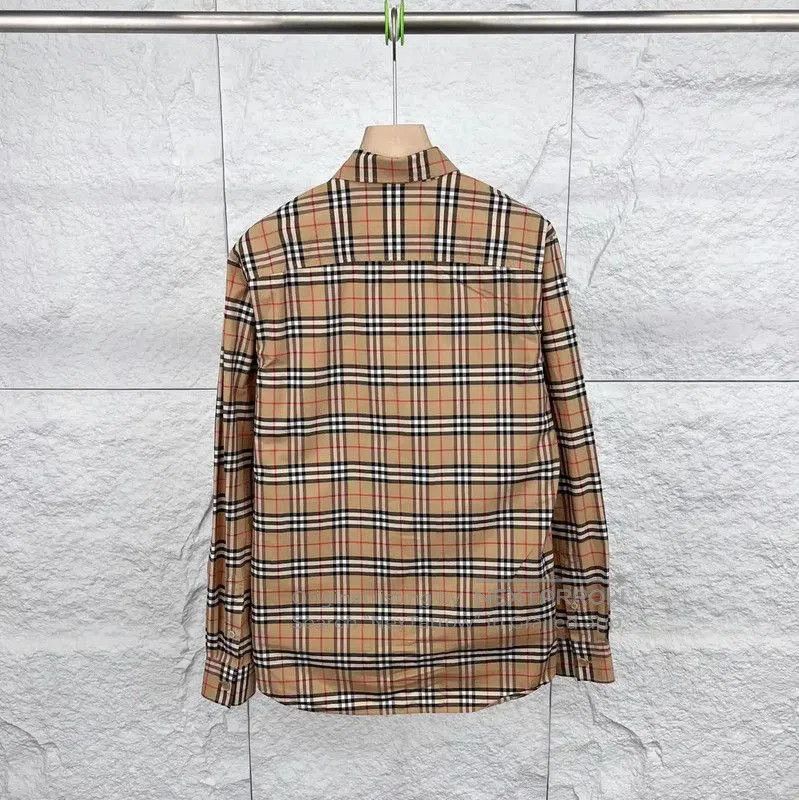 Burberry Burberry Khaki Cotton Women's Shirt. Size S / US 4 / IT 40 - 2 Thumbnail
