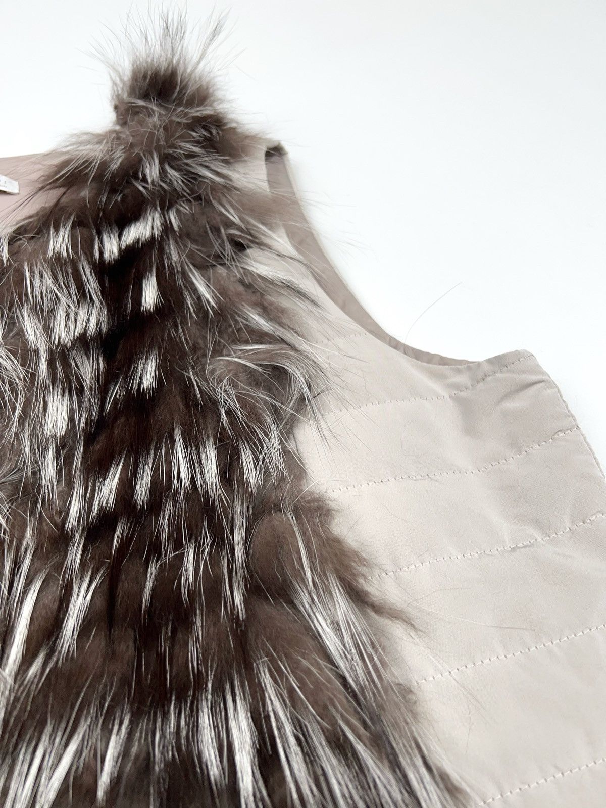 Fabiana Filippi Fabiana Filippi Fox Fur Goose Down Vest Beige Light Grey Size M / US 6-8 / IT 42-44 - 15 Thumbnail