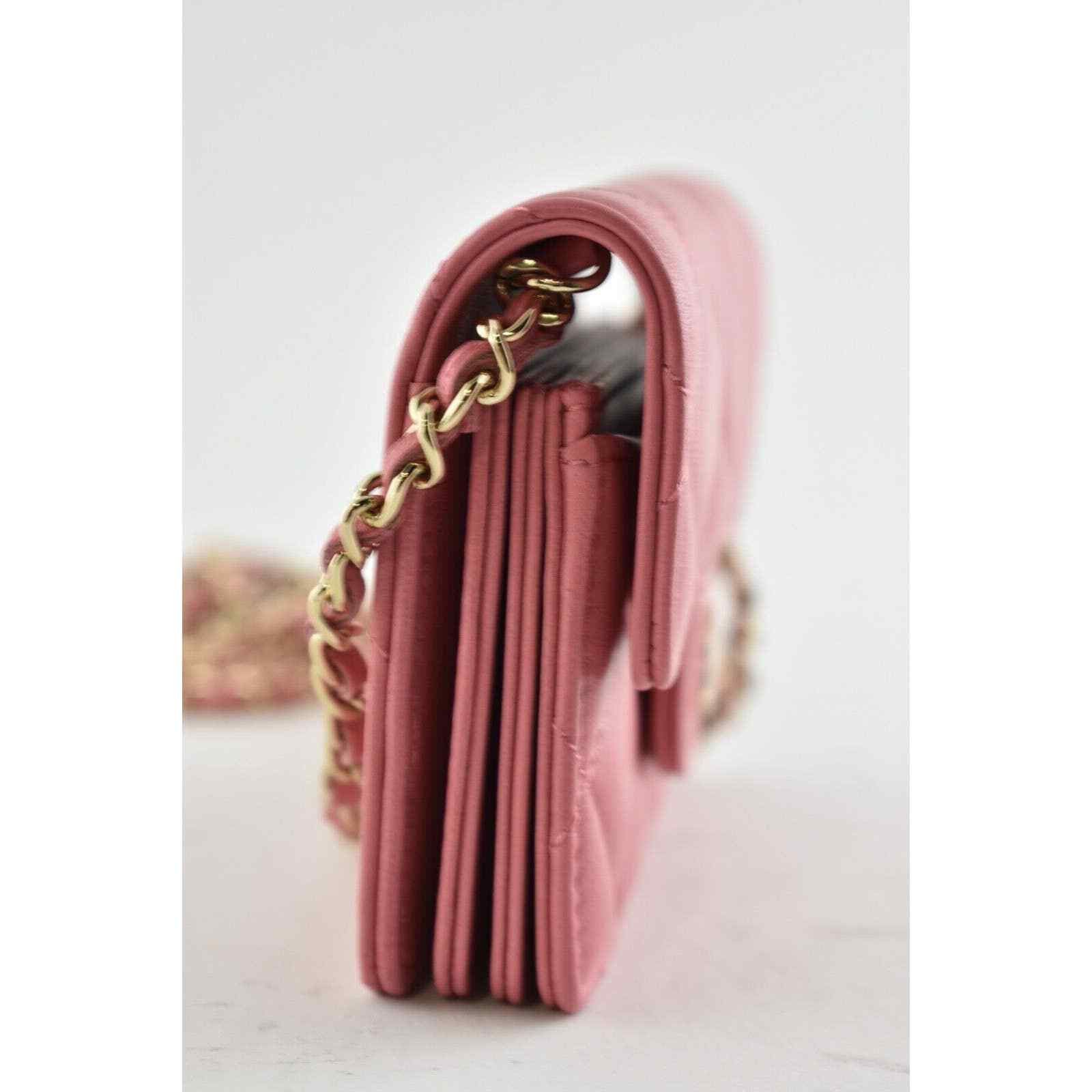 Chanel Chanel Chain Pink Lambskin Gold Card Shoulder Crossbody Bag Size ONE SIZE - 6 Thumbnail