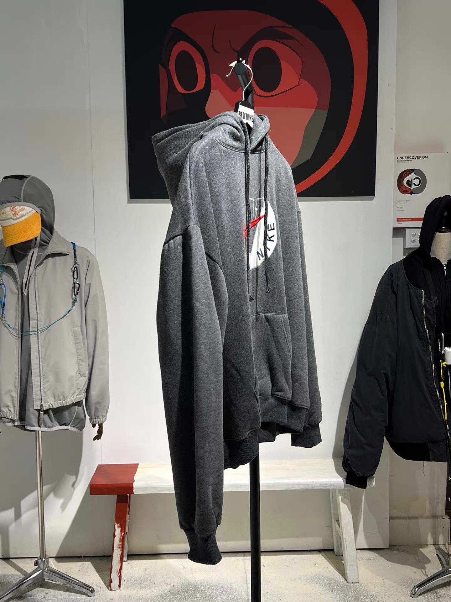 Nike Nike Vintage Dark Gray Embroidered Hoodie Q13 Size US L / EU 52-54 / 3 - 2 Thumbnail