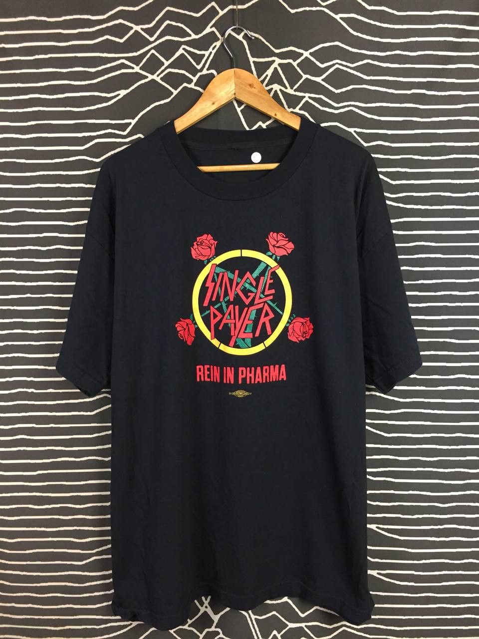 Vintage Single Payer Anti Pharma Gun N' Roses Style Political Tee Size US XXL / EU 58 / 5 - 1 Thumbnail
